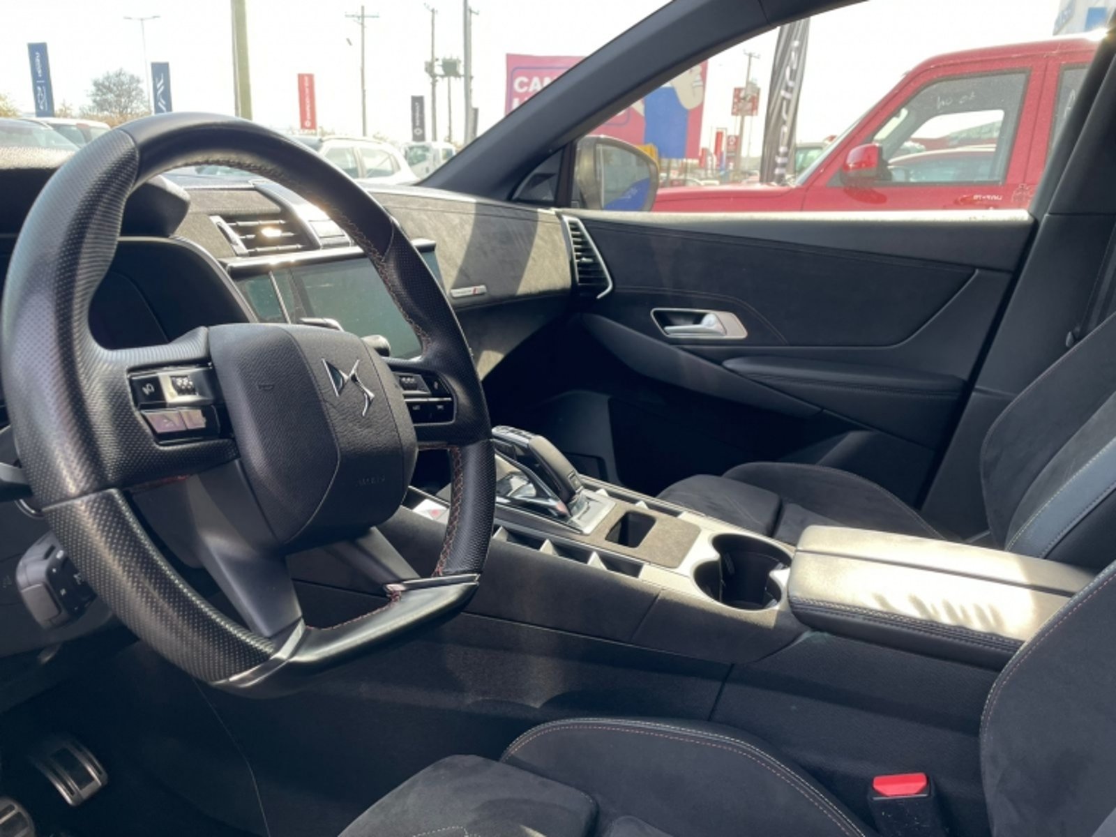 DS Automobiles DS 7 2.0 CROSSBACK BLUEHDI 180 RIVOLI AT DIESEL 2020 - Imagen 8 de 16