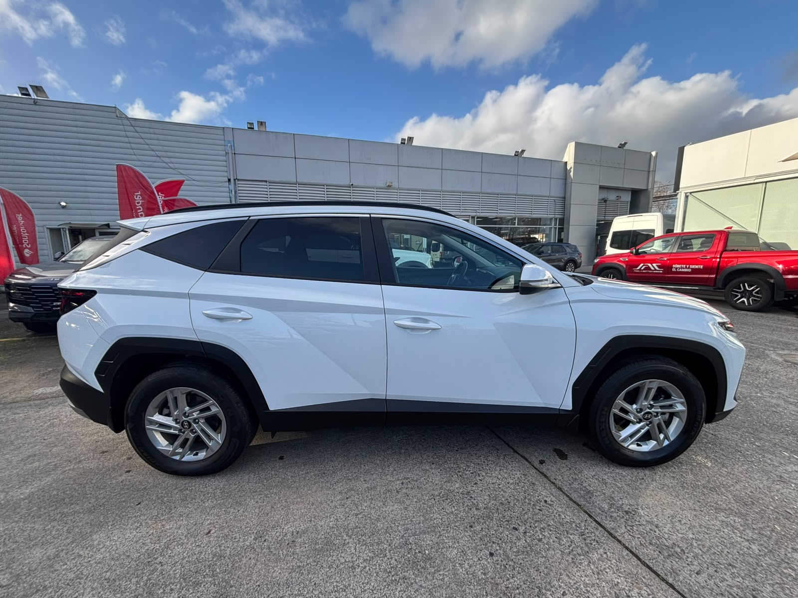Hyundai TUCSON 2.0 NX4 GO MT 2025 - Foto 2 de 4
