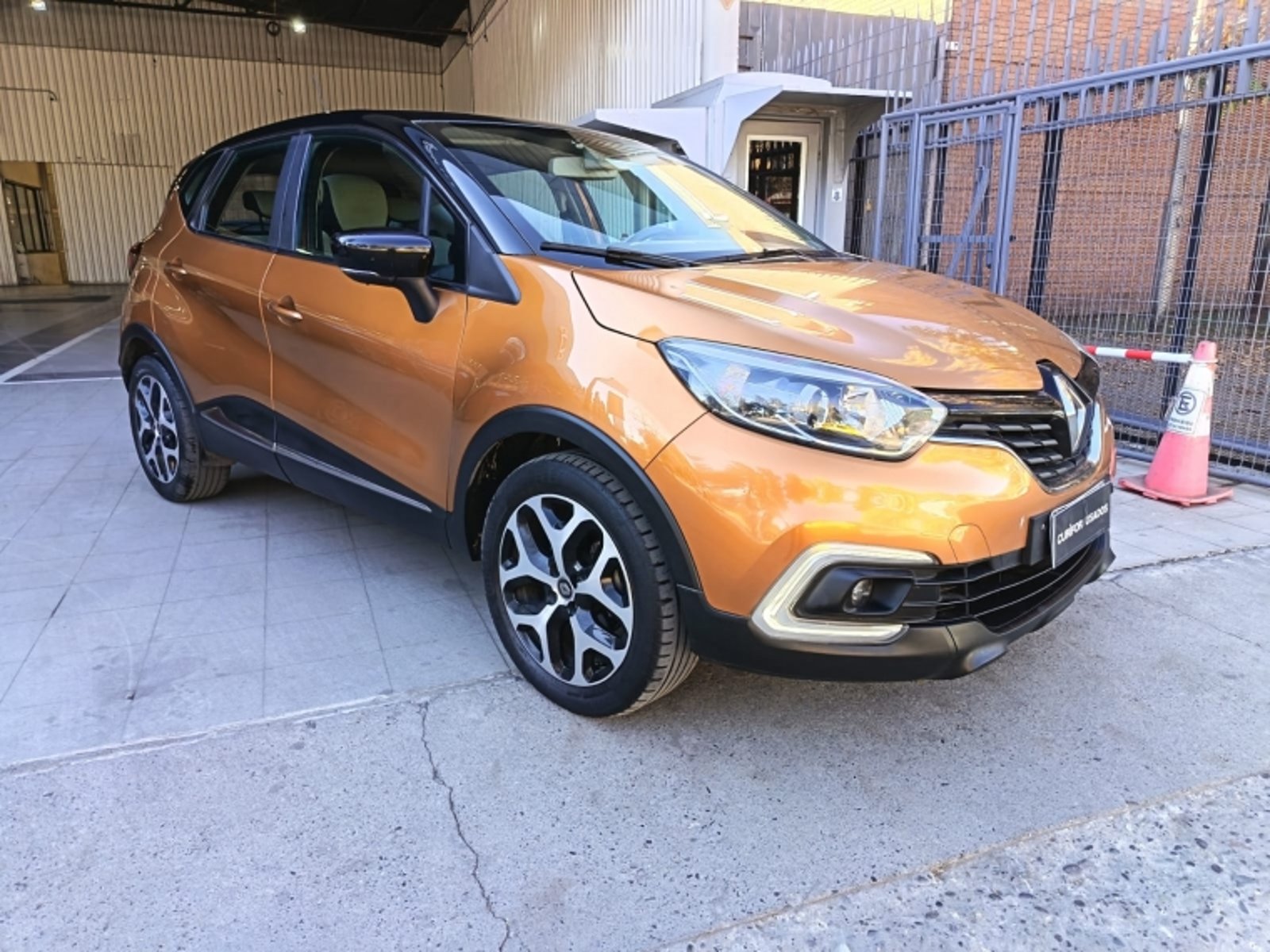 RENAULT CAPTUR 1.5 ZEN MT DIESEL 2021 - Imagen 9 de 9