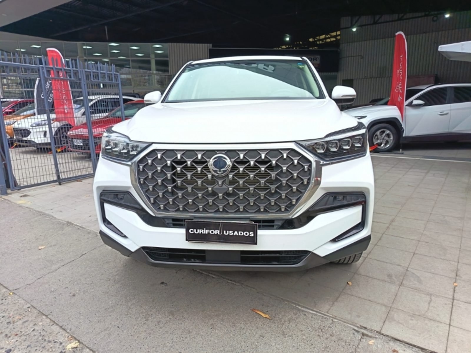 SsangYong REXTON 2.0 4X2 MT 2022 - Foto 2 de 13