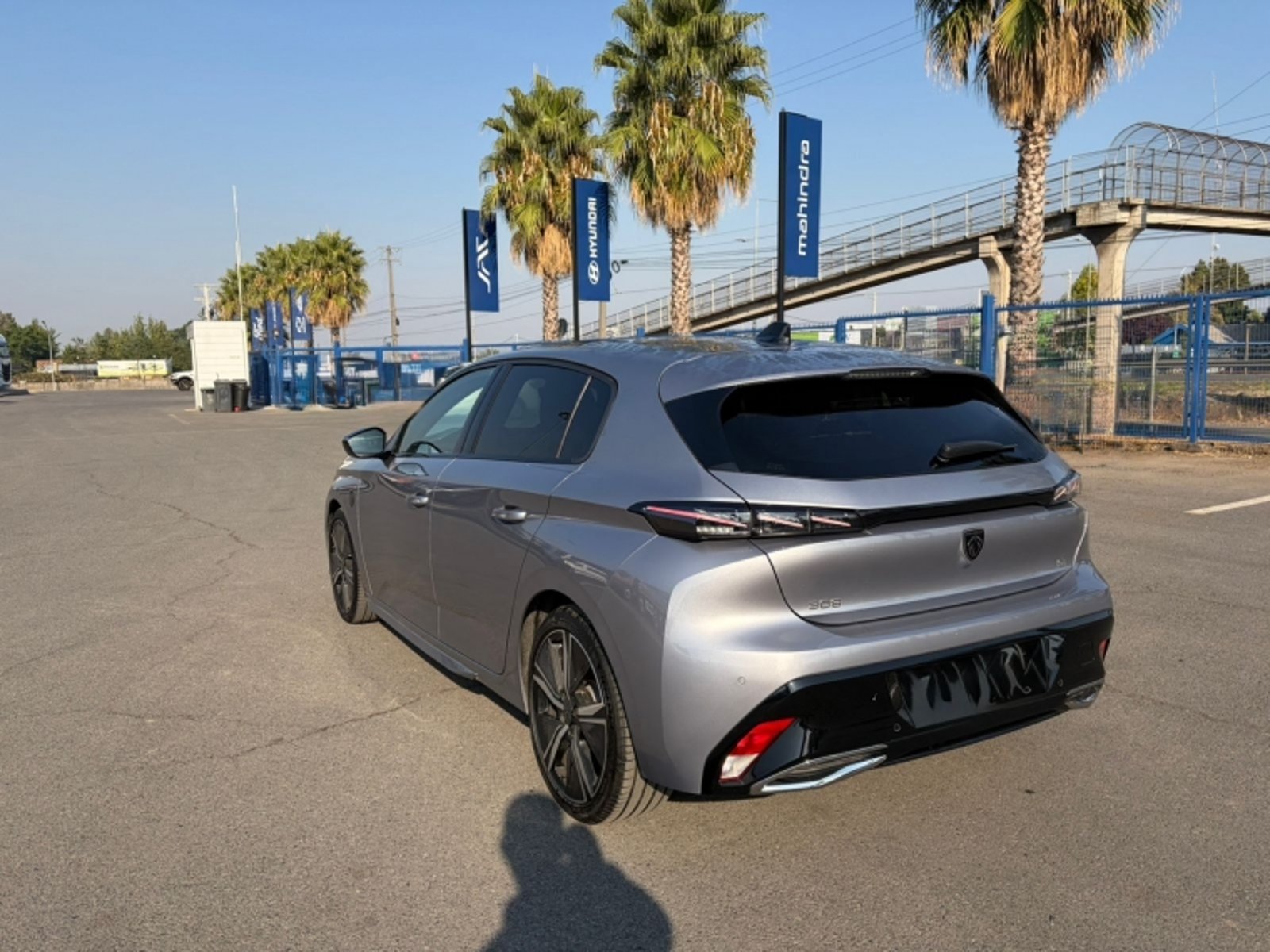 Peugeot 308 1.2 GT PURETECH 130 AT 2026 - Imagen 4 de 10