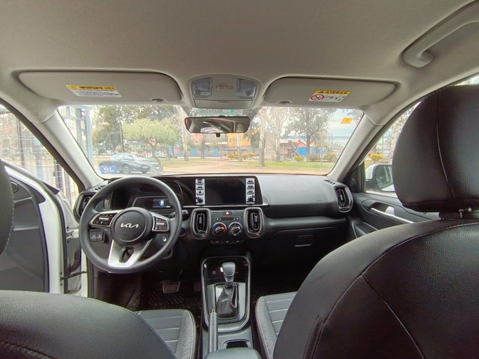 Kia SONET 1.5 LX EX AT 2025 - Imagen 11 de 16