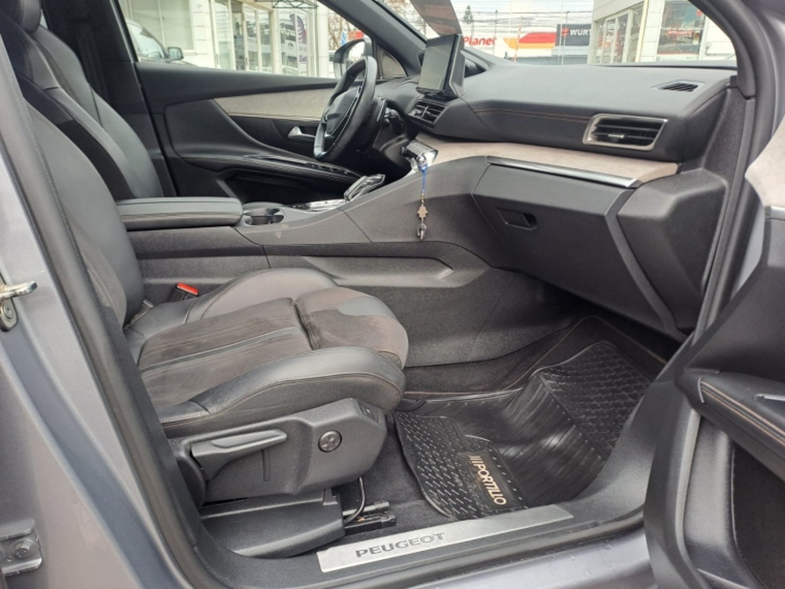 Peugeot 5008 1.6 GT PURETECH 180 EAT8 2022 - Imagen 6 de 12