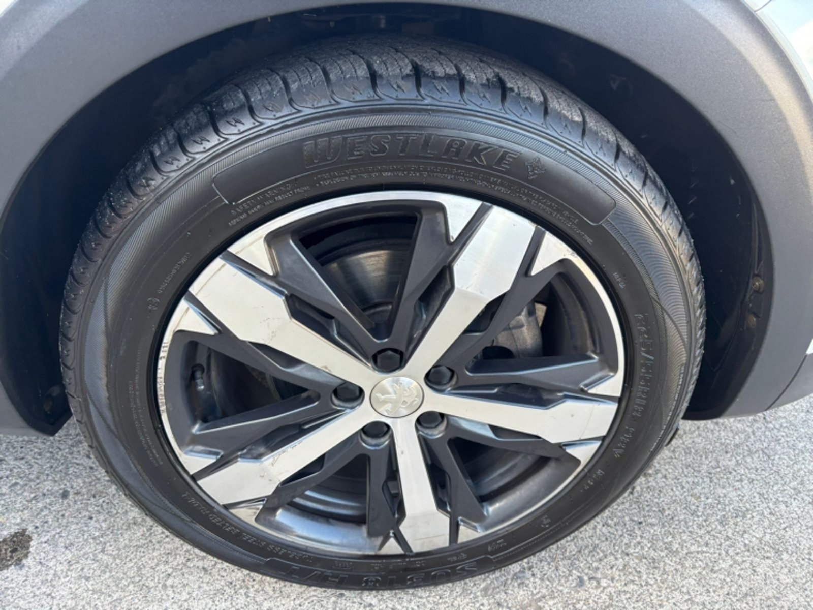 Peugeot 5008 1.6 GT-LINE THP 165HP E6 AT 2018 - Imagen 11 de 20