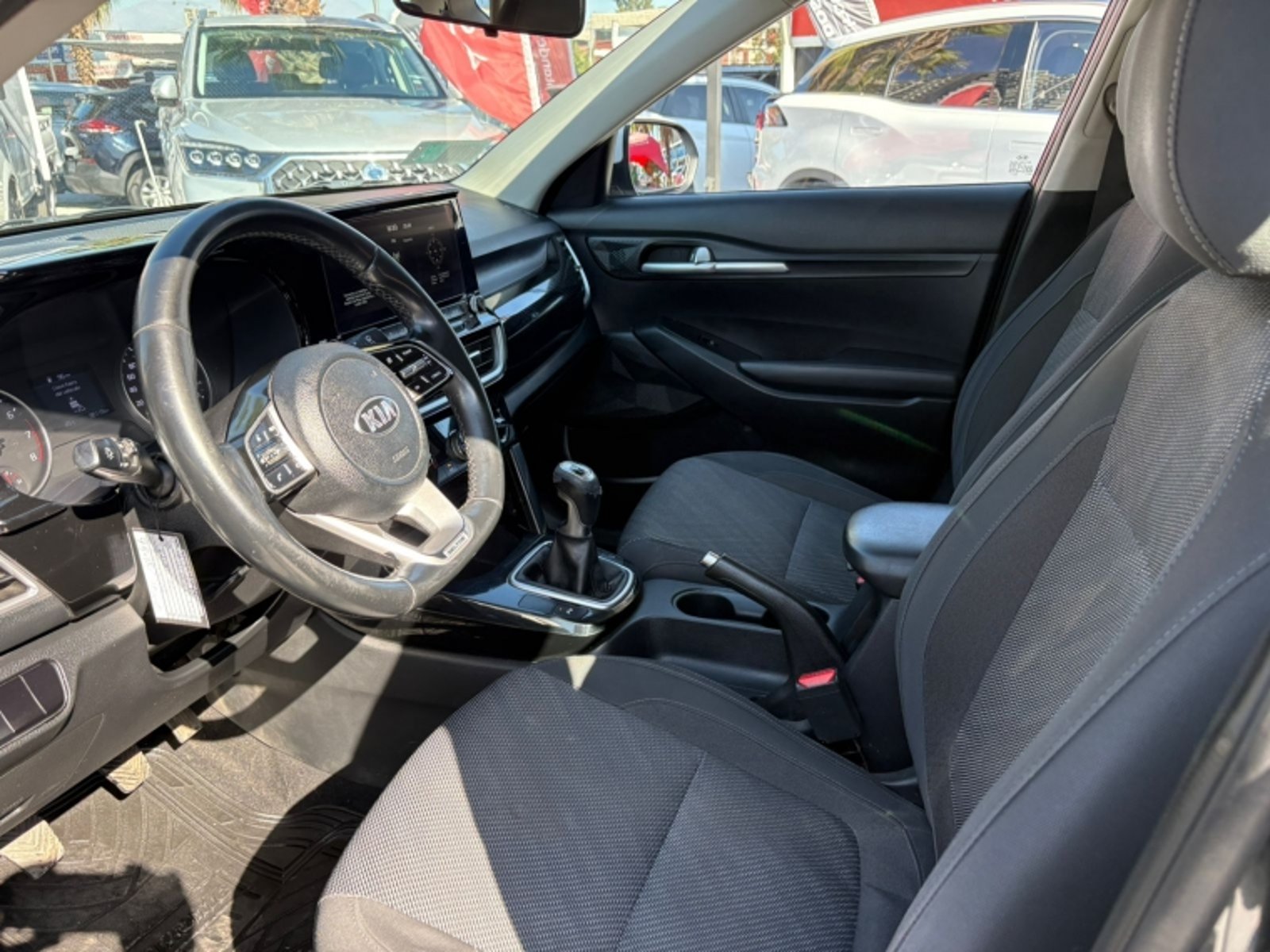 Kia SELTOS 1.6 EX MT 2021 - Imagen 9 de 11