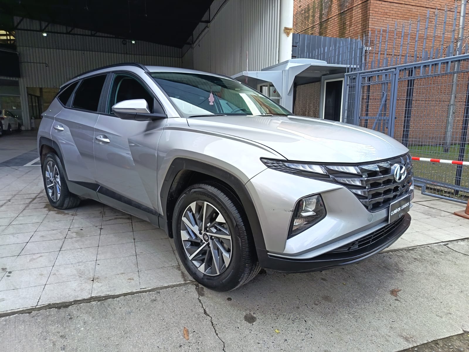 Hyundai TUCSON 2.0 NX4 PLUS MT 2024 - Imagen 3 de 15