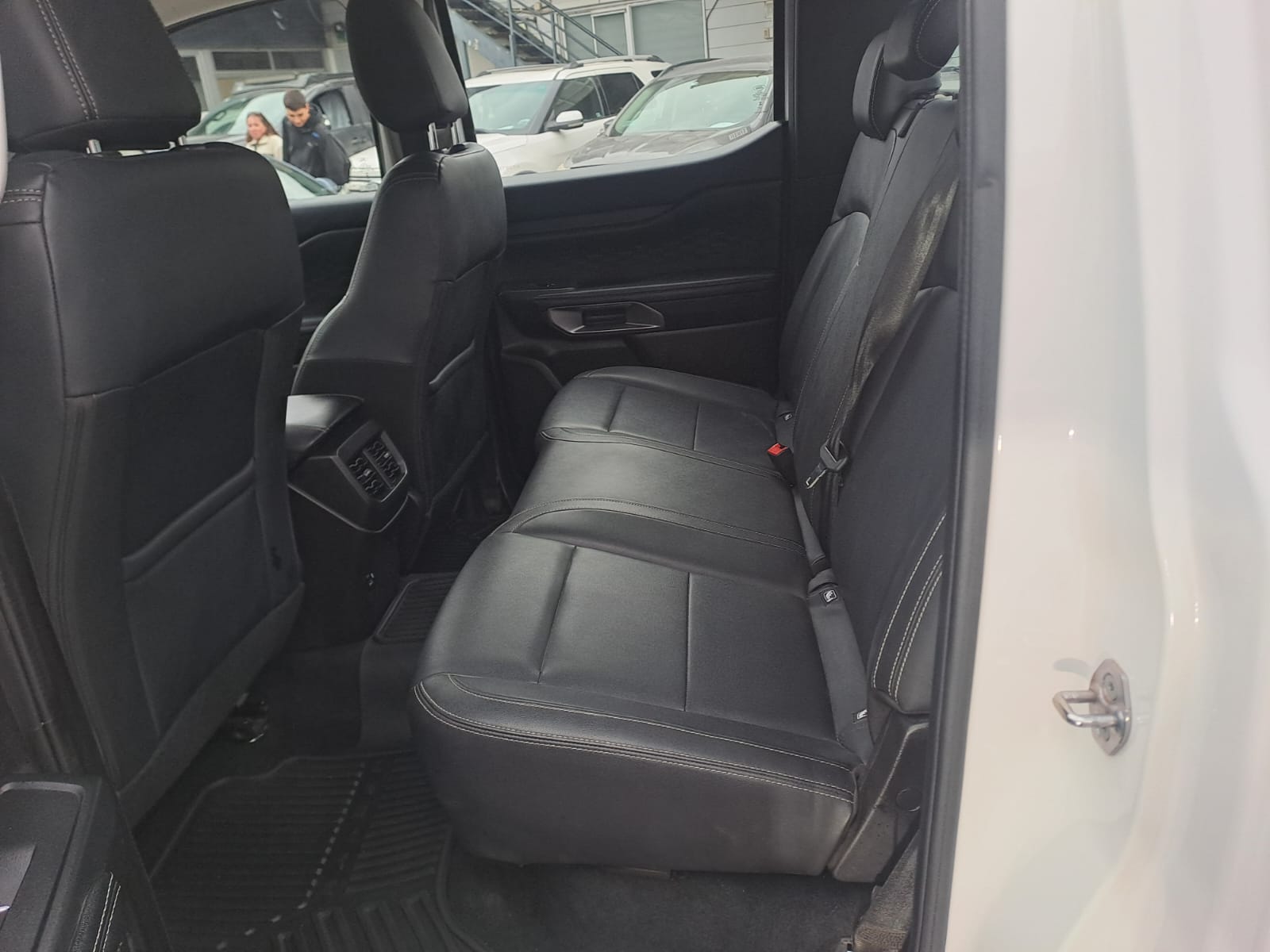Ford RANGER 2.0 XLT MT 4X4 DIESEL 2024 - Imagen 8 de 8