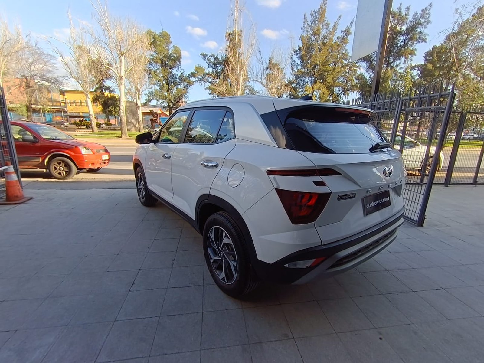 Hyundai CRETA 1.5 SU2ID PLUS AT 2025 - Imagen 7 de 13