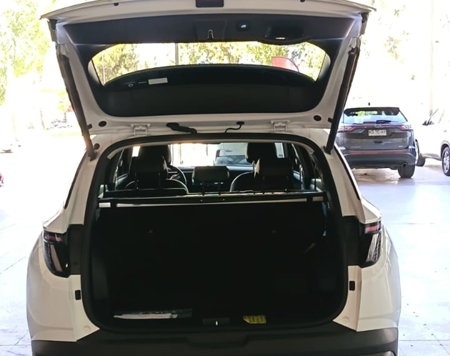 Hyundai TUCSON 1.6 T NX4 LIMITED AT 4X4 HIBRIDO 2026 - Imagen 14 de 14