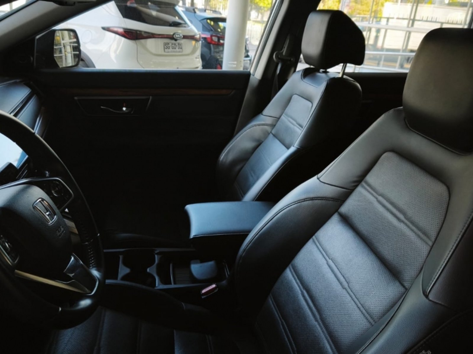 HONDA CR-V 1.5 TOURING AUT 2022 - Imagen 14 de 17