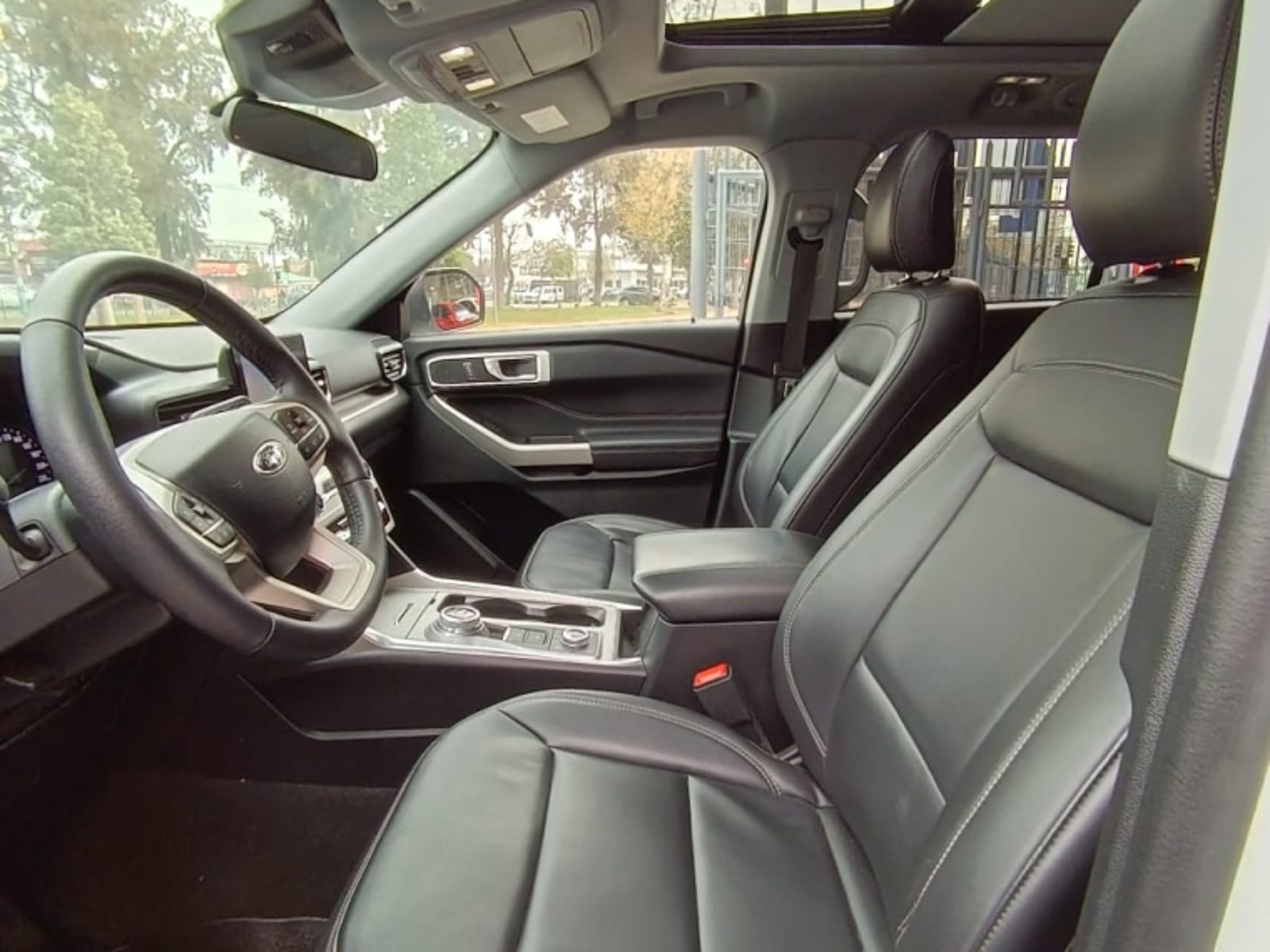 FORD EXPLORER 2.3 XLT AT 4X4 2025 - Imagen 11 de 15
