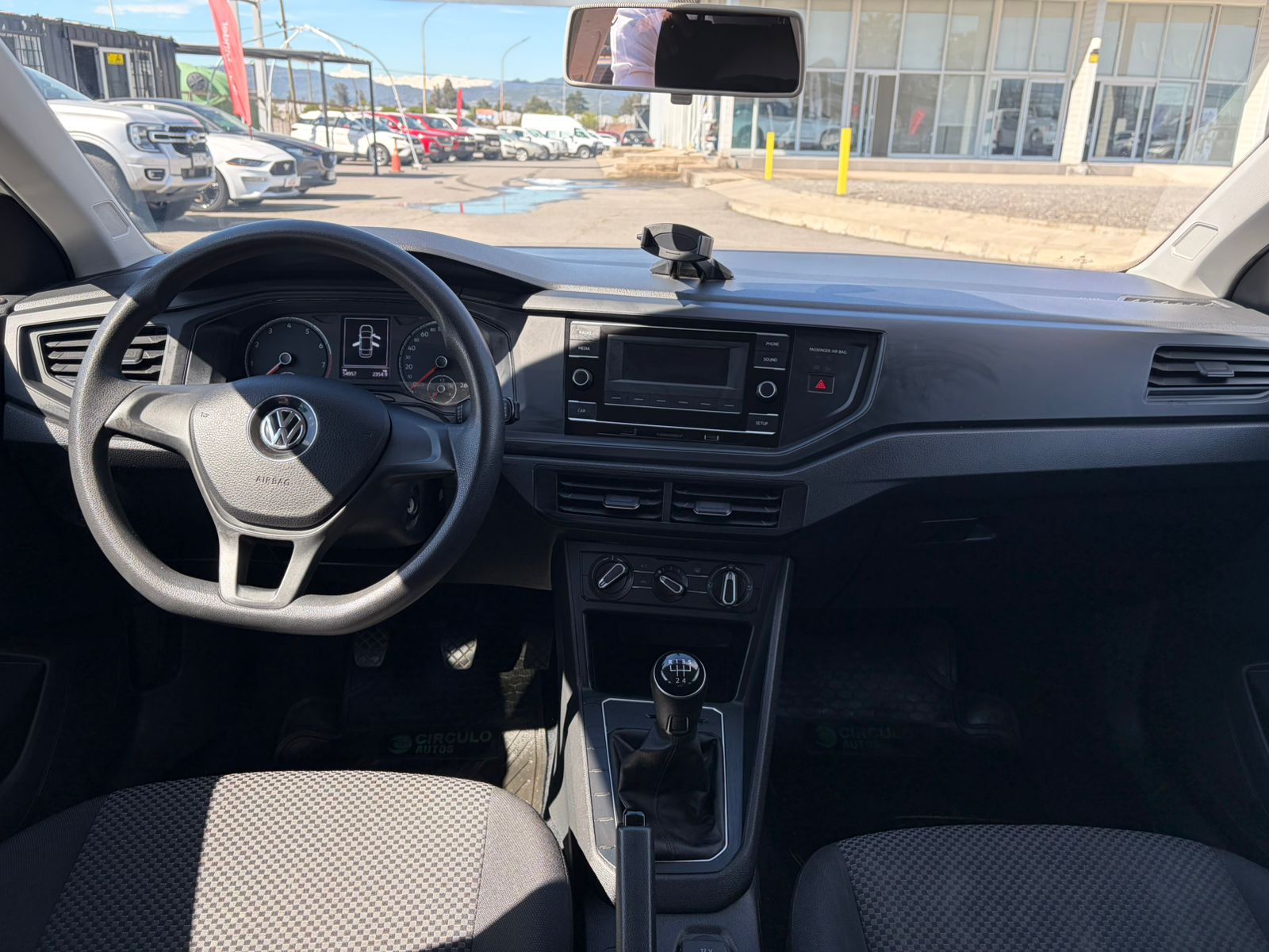 Volkswagen VIRTUS 1.6 TRENDLINE MT 2021 - Imagen 6 de 10