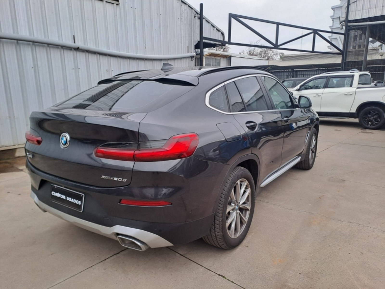 BMW X4 XDRIVE20D 4X4 2.0 AT 2023 - Imagen 9 de 13