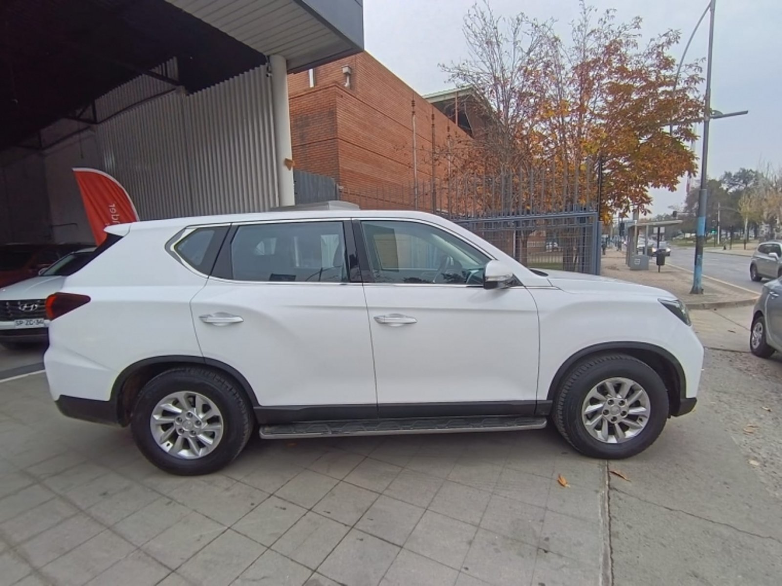 SsangYong REXTON 2.0 4X2 MT 2022 - Foto 4 de 13