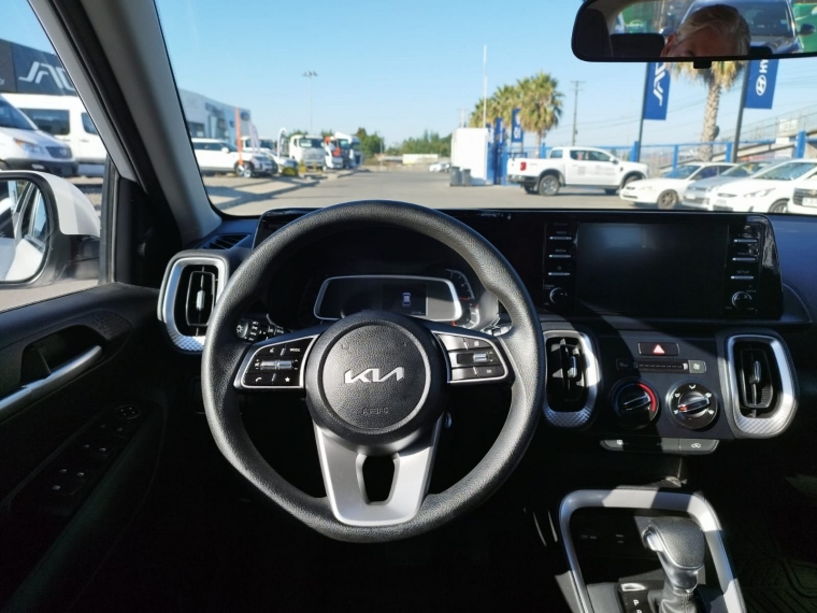 KIA SONET EX IVT 1.5 AUT 2024 - Imagen 5 de 9