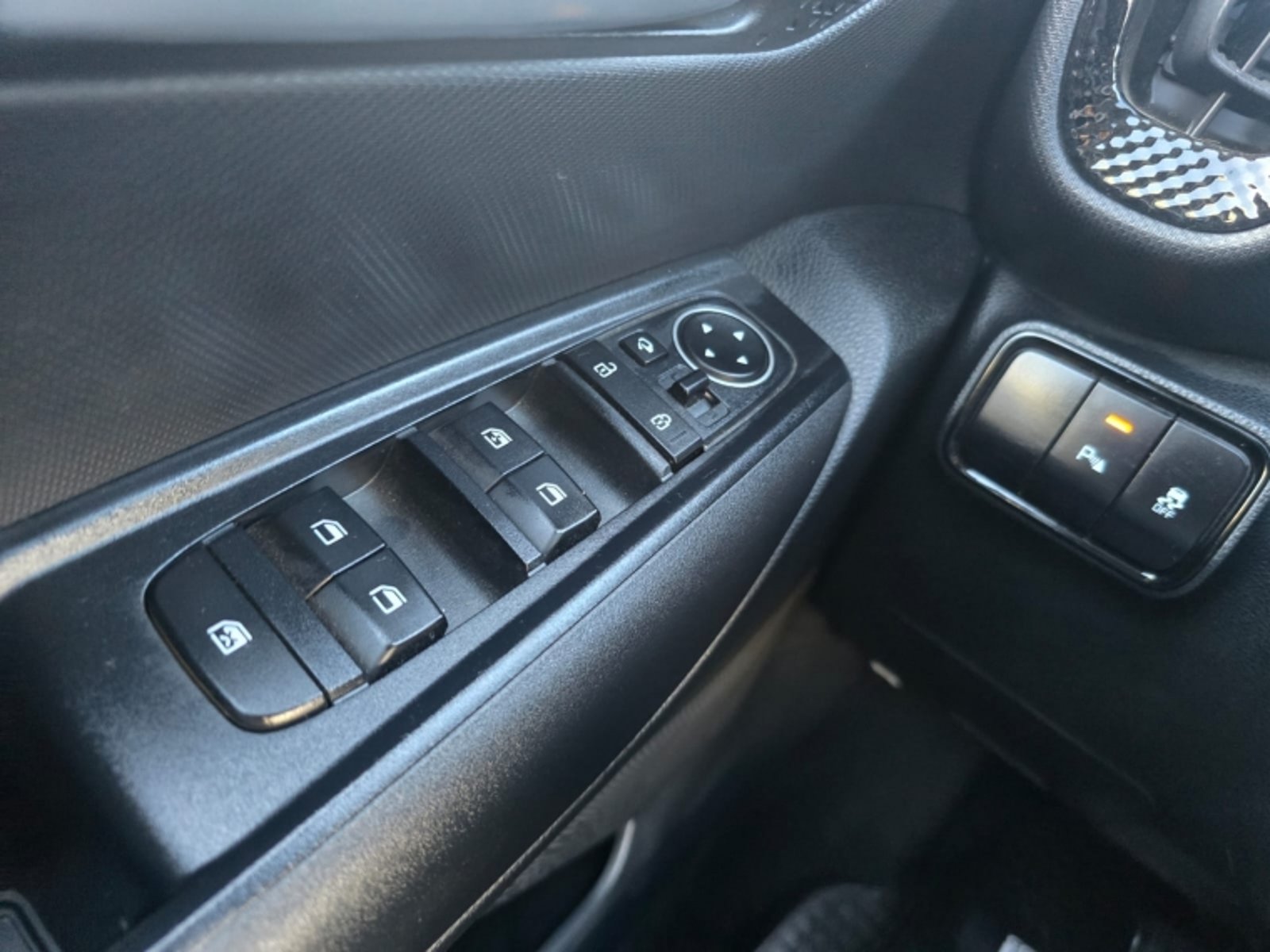 KIA SONET 1.5 EX IVT FULL PLUS AT 2024 - Imagen 14 de 16