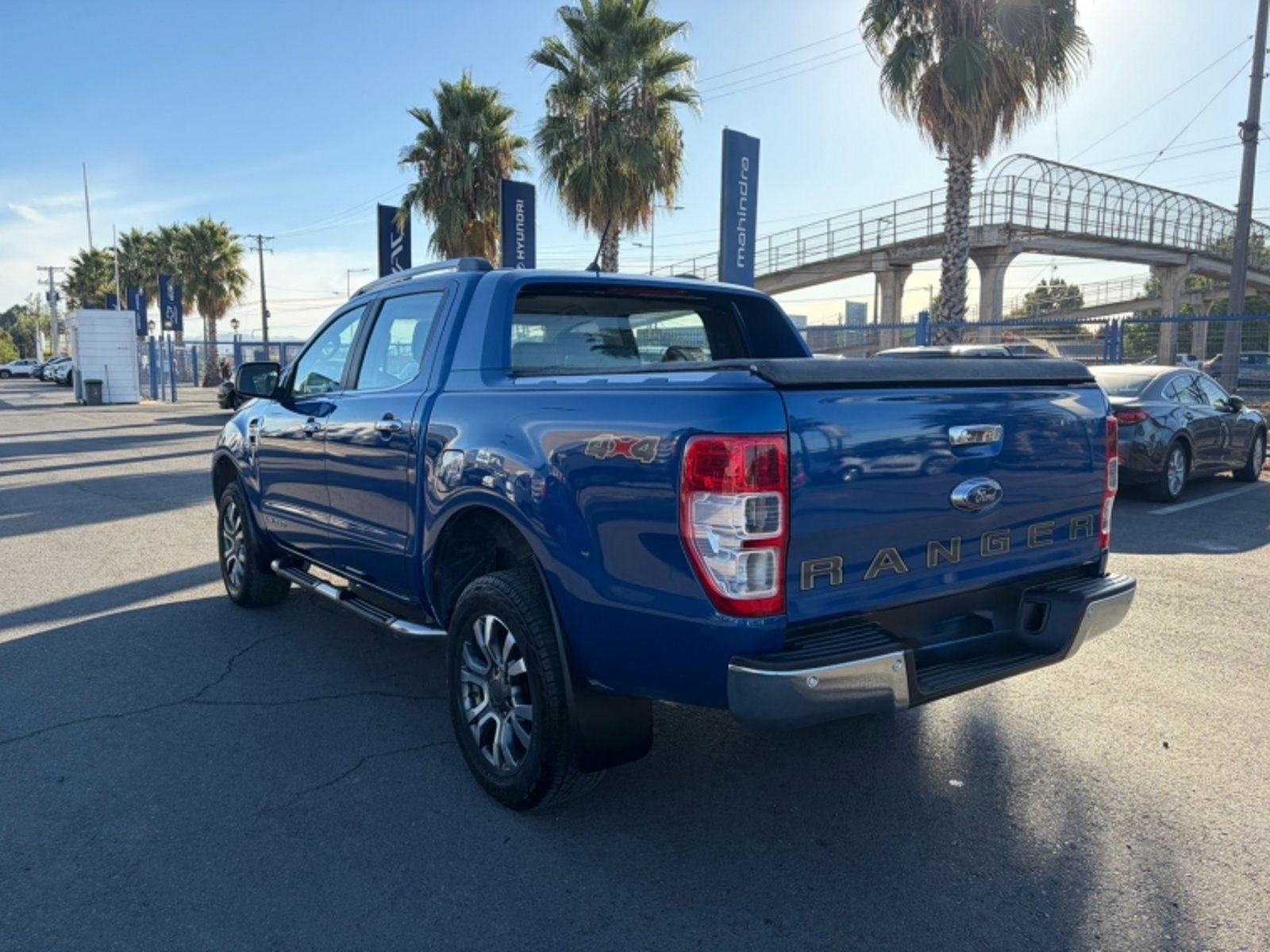 FORD RANGER 3.2 LIMITED AT 4X4 DIESEL 2021 - Imagen 3 de 9