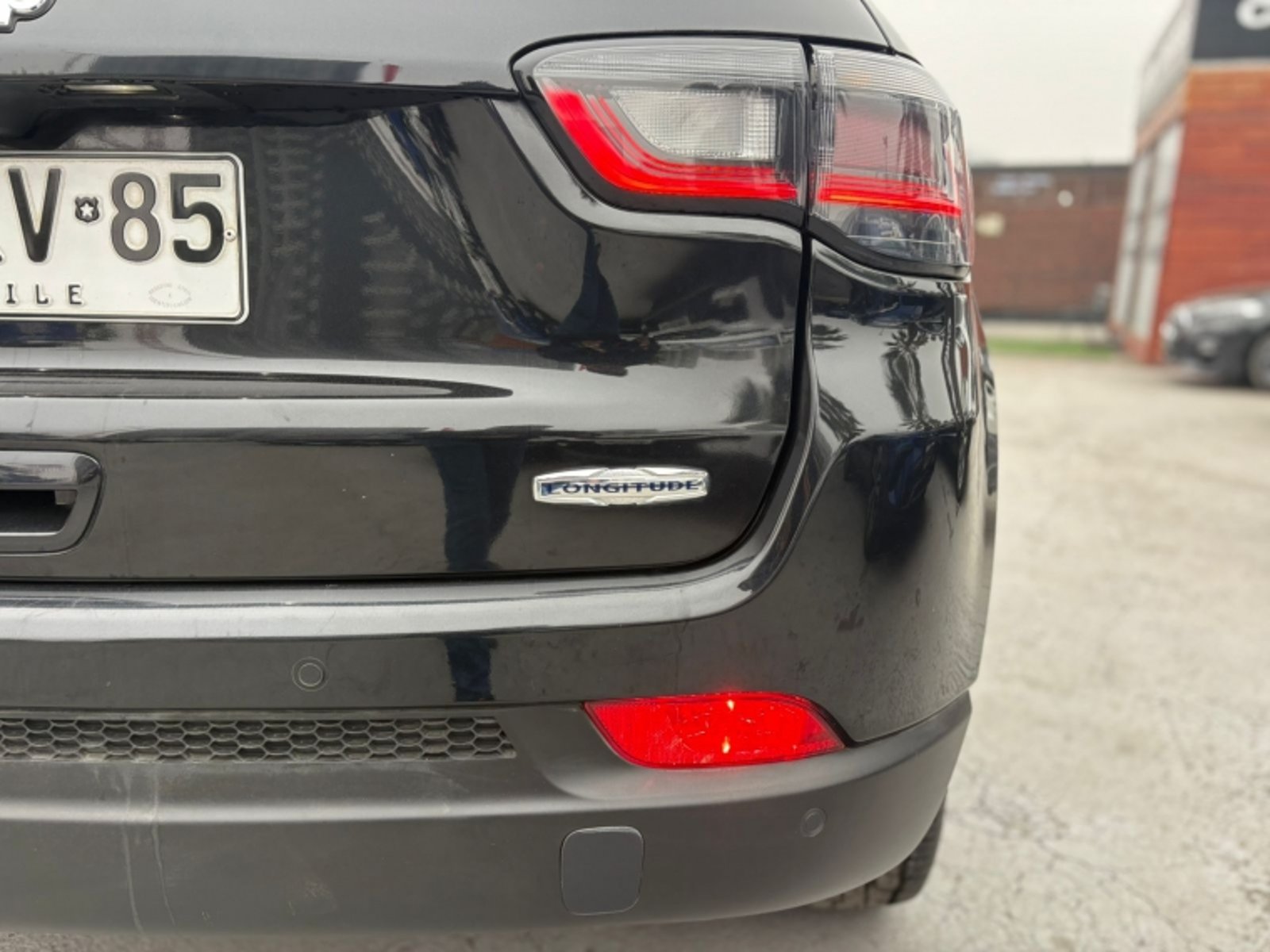 Jeep COMPASS LONGITUDE 1.3 AUT 2023 - Imagen 9 de 17