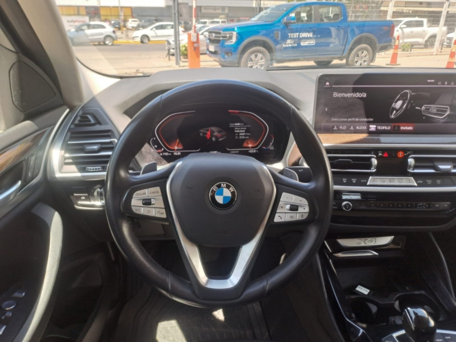 BMW X4 2.0 XDRIVE30I HERITAGE LCI AT 4X4 2023 - Foto 4 de 14