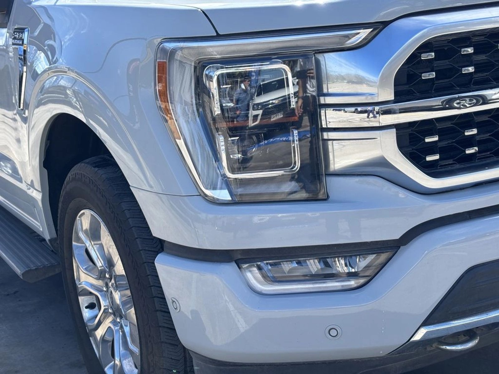 Ford F-150 3.5 PLATINUM CC DOB. CAB. 4X4 AT 4P 2024 - Foto 4 de 20