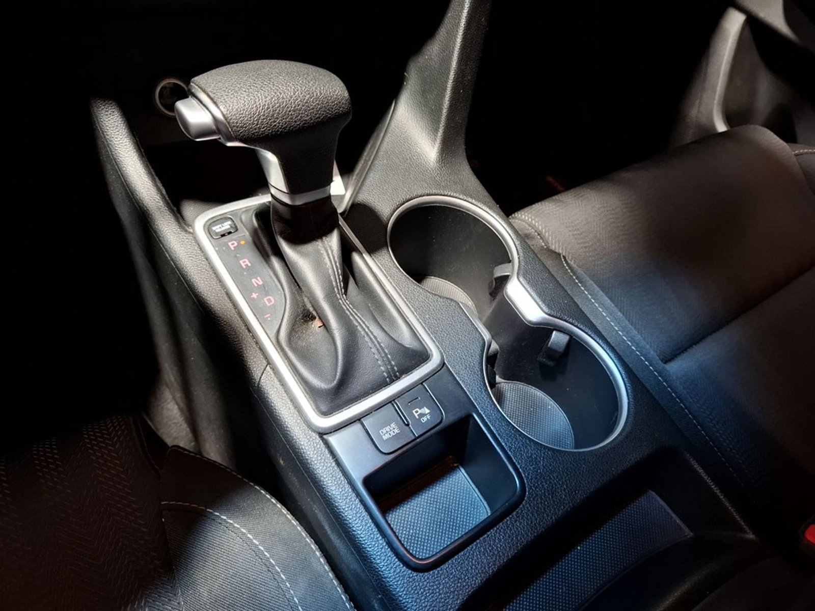 KIA SPORTAGE LX 2.0 AUT 2018 - Imagen 18 de 20