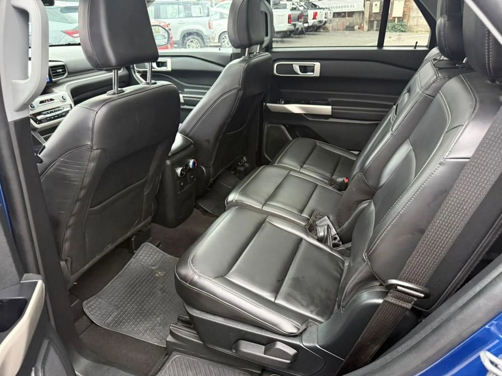 Ford EXPLORER XLT 2.3 2023 - Imagen 13 de 20