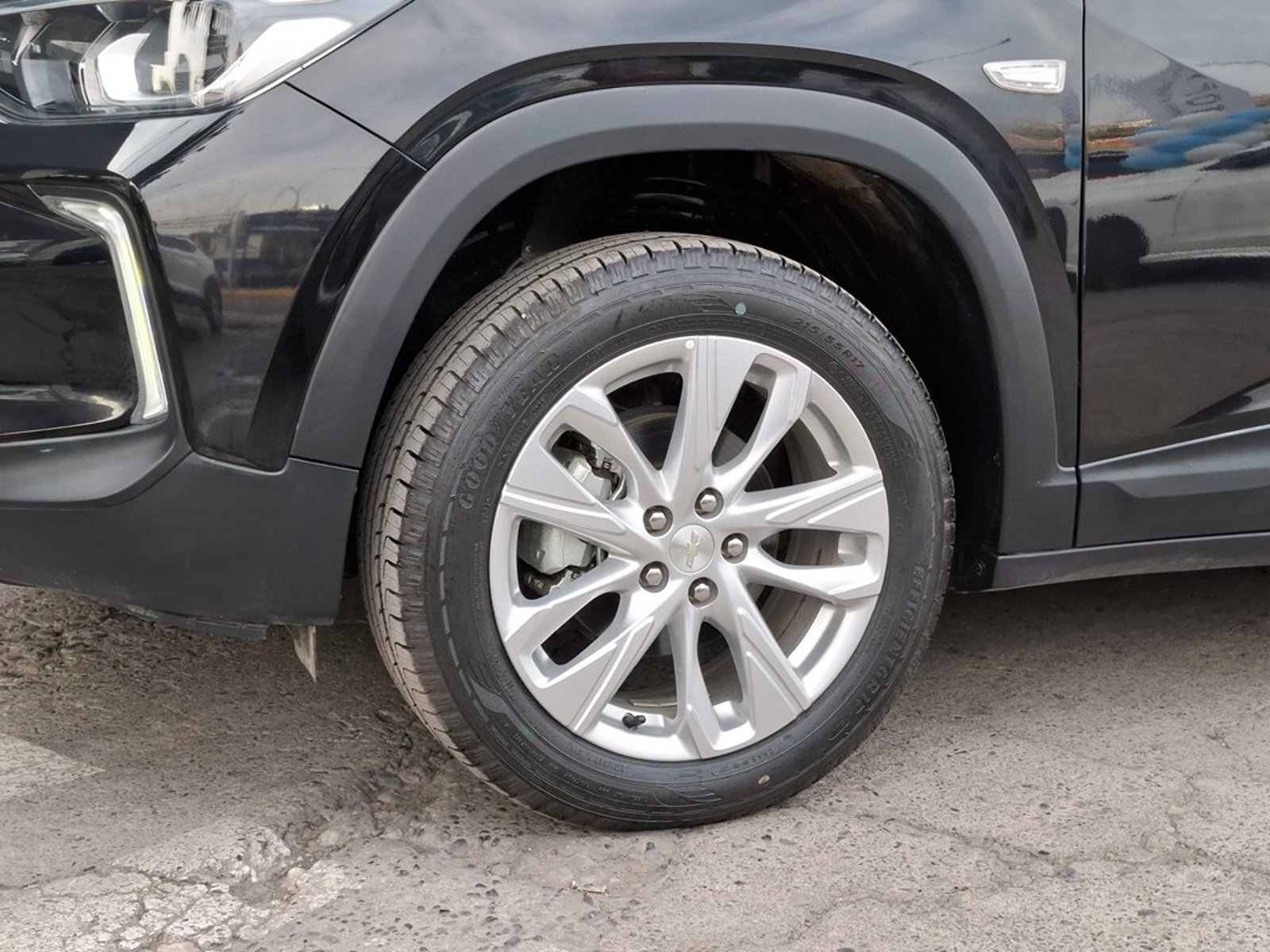 CHEVROLET TRACKER 1.2T AUT 2025 - Imagen 9 de 20