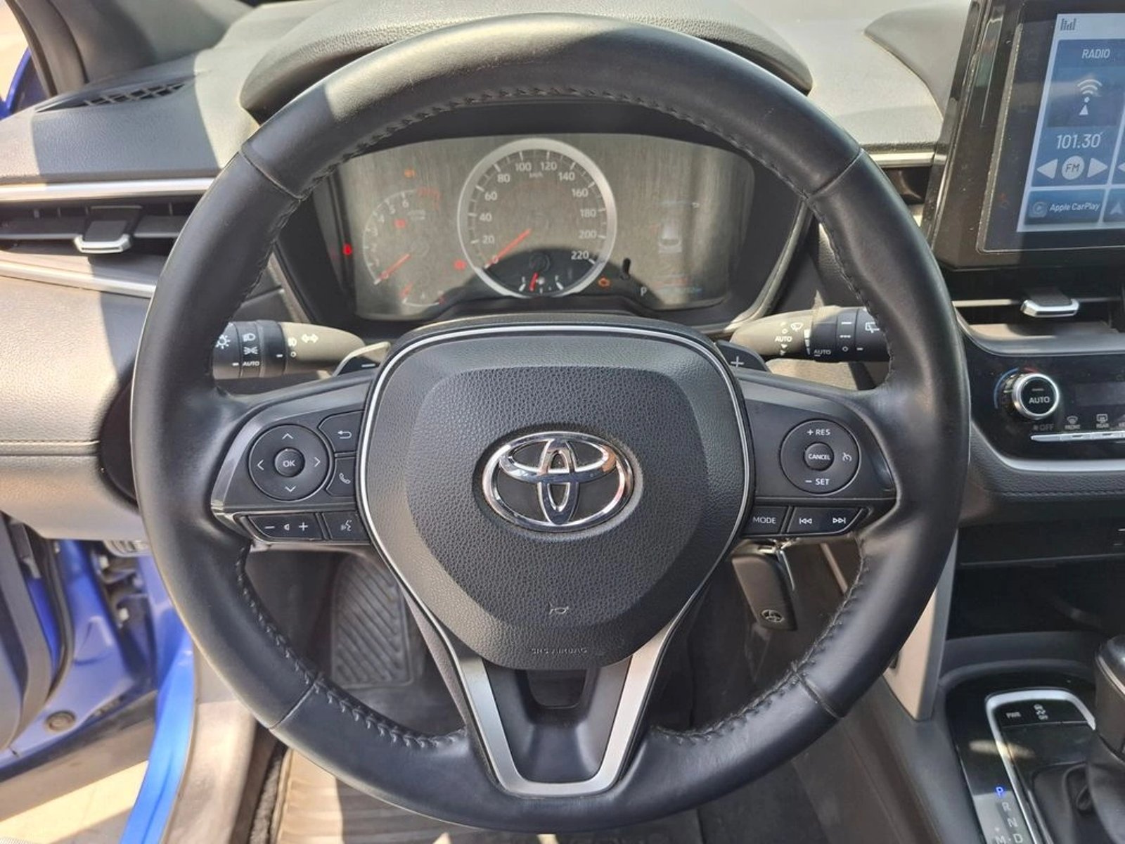 TOYOTA COROLLA CROSS 2.0 AUT 2023 - Imagen 15 de 19