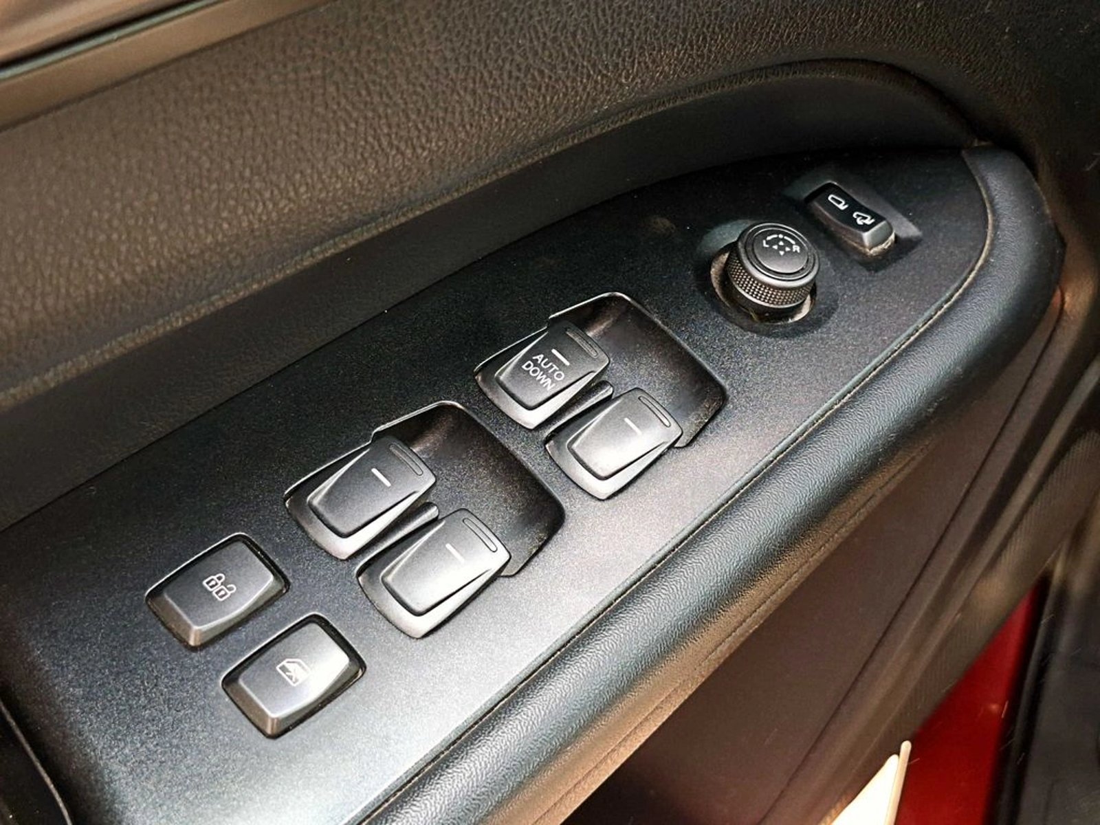 SSANGYONG GRAND MUSSO 2.2 GRAND 4WD MT 2021 - Imagen 8 de 15