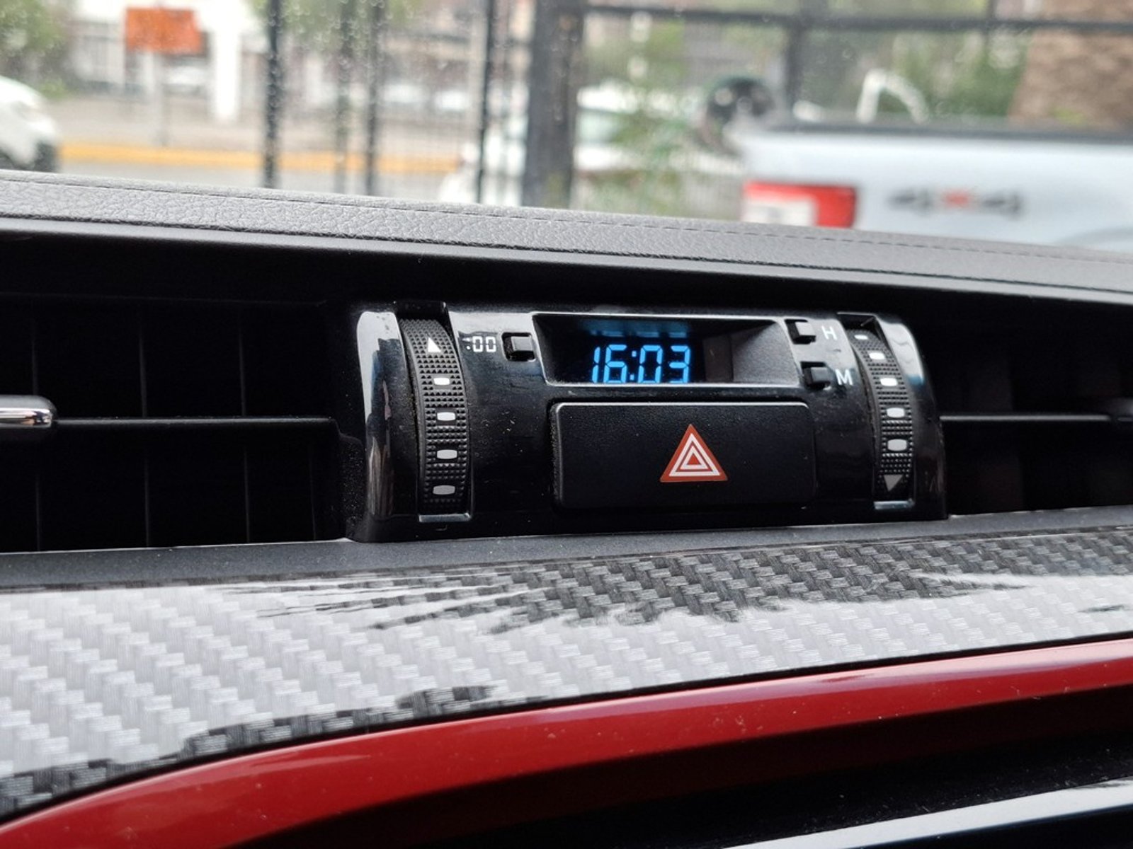 TOYOTA HILUX 2.8 GR-S SRV 2024 - Imagen 20 de 20