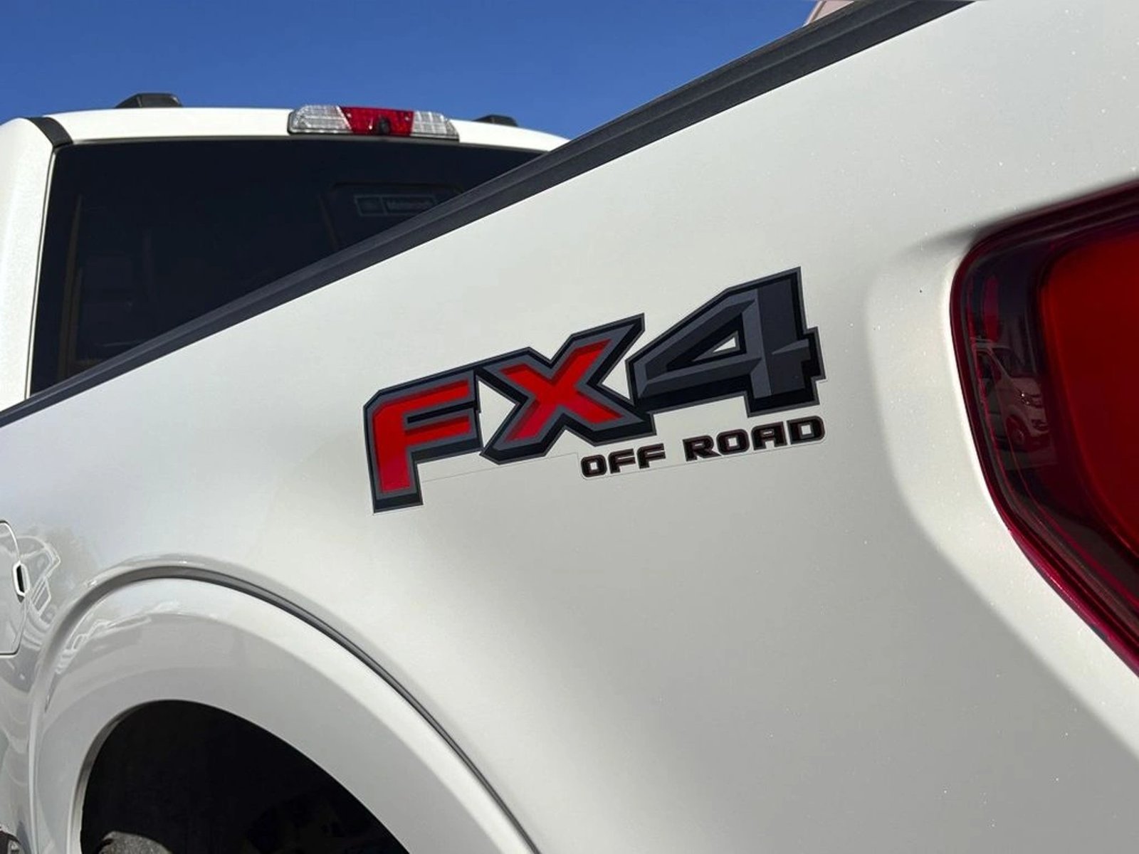 FORD F-150 LARIAT LUXURY 5.0 4X4 AUT 2023 - Imagen 11 de 20