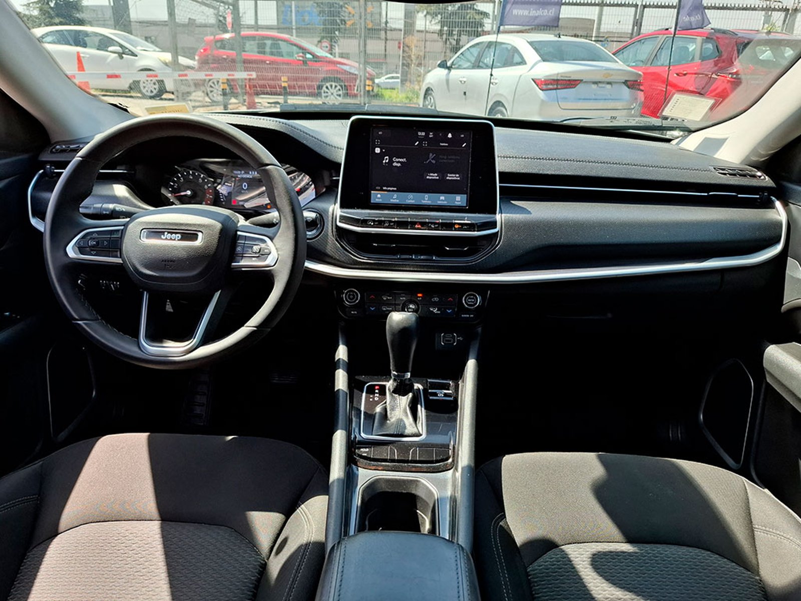 JEEP COMPASS SPORT 1.3 AUT 2023 - Imagen 11 de 20