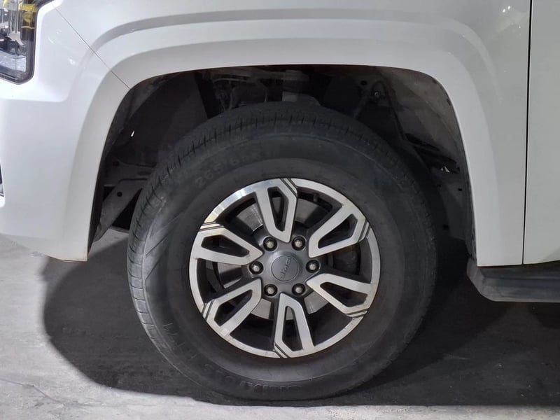 JMC GRAND AVENUE 2.3T DIESEL 4X2 DOB. CAB. MT 4P 2025 - Imagen 8 de 20