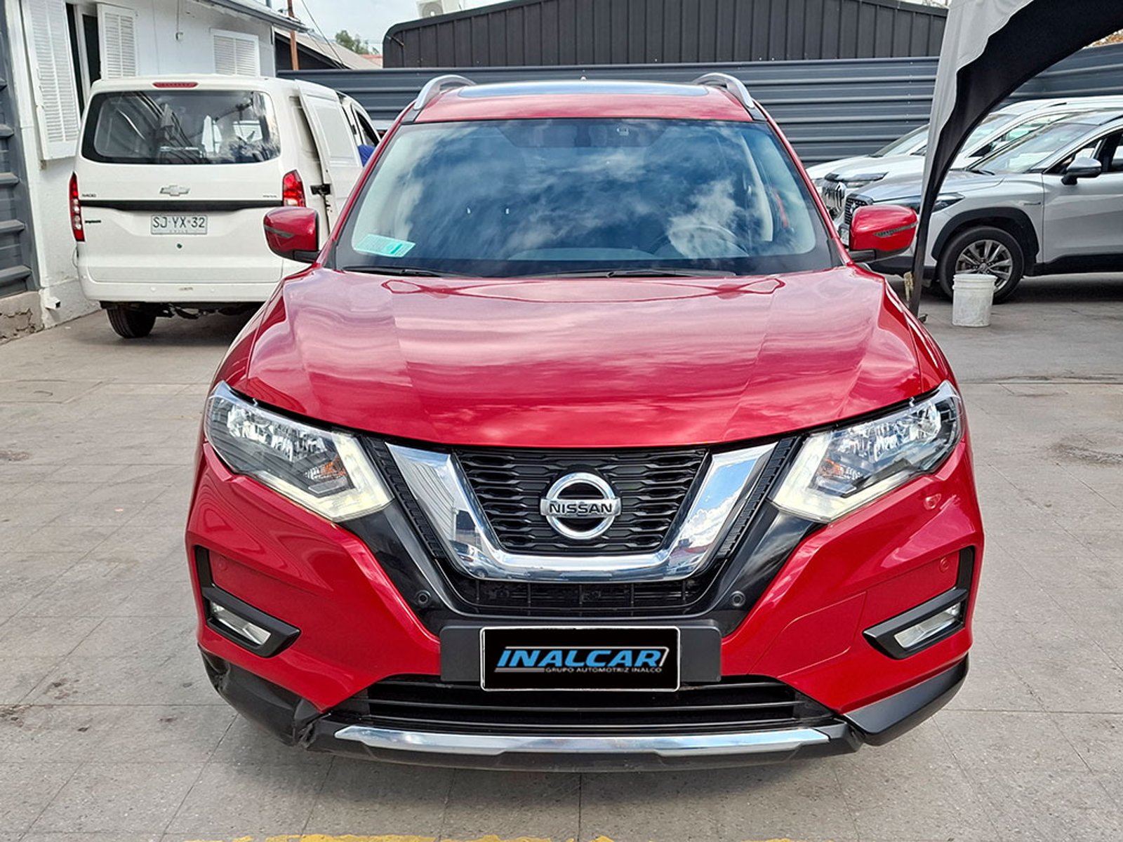Nissan X-TRAIL 2.5 SENSE AT 2022 - Foto 2 de 20