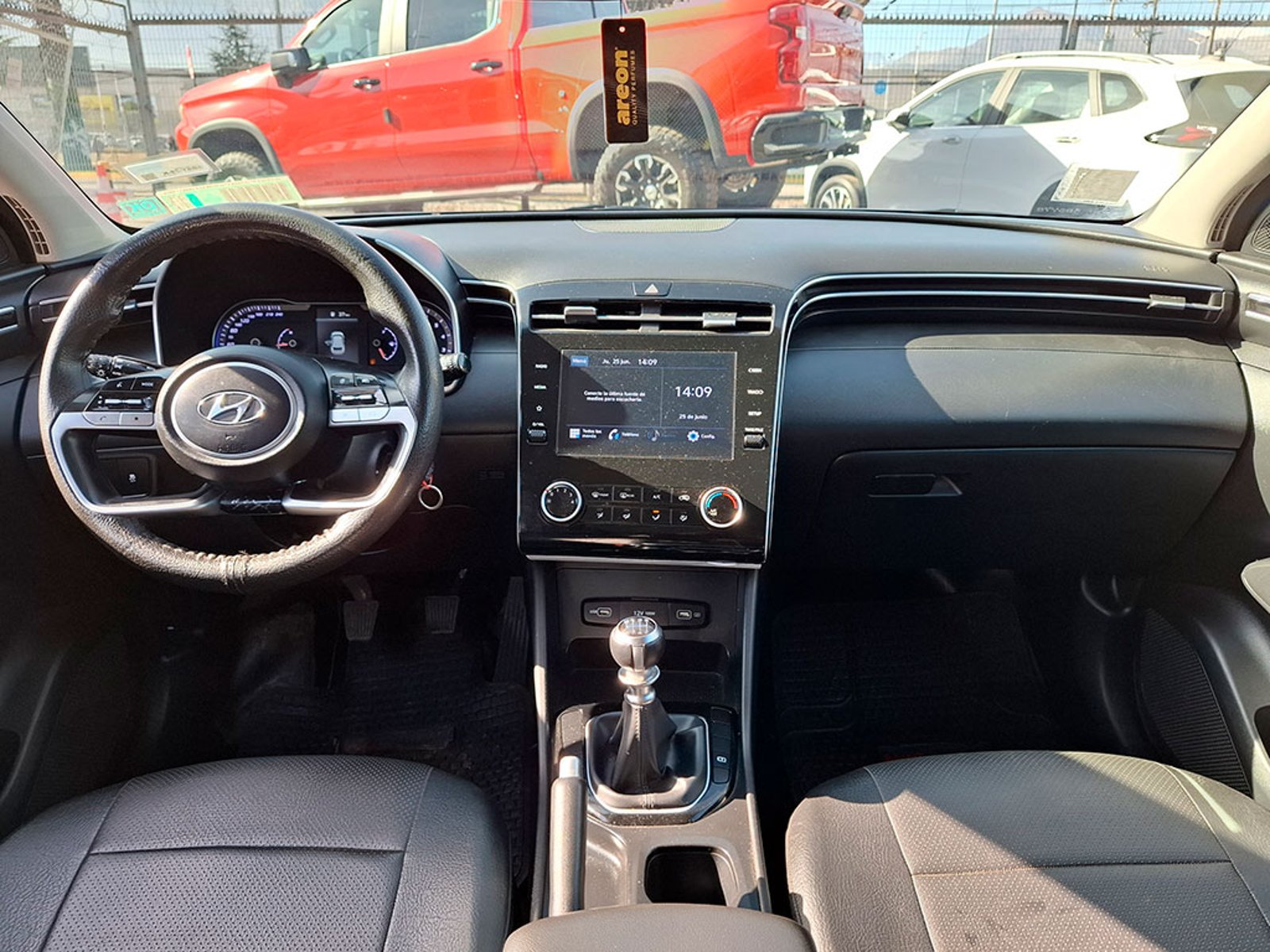 Hyundai TUCSON 2.0 NX4 PLUS 2022 - Imagen 12 de 20