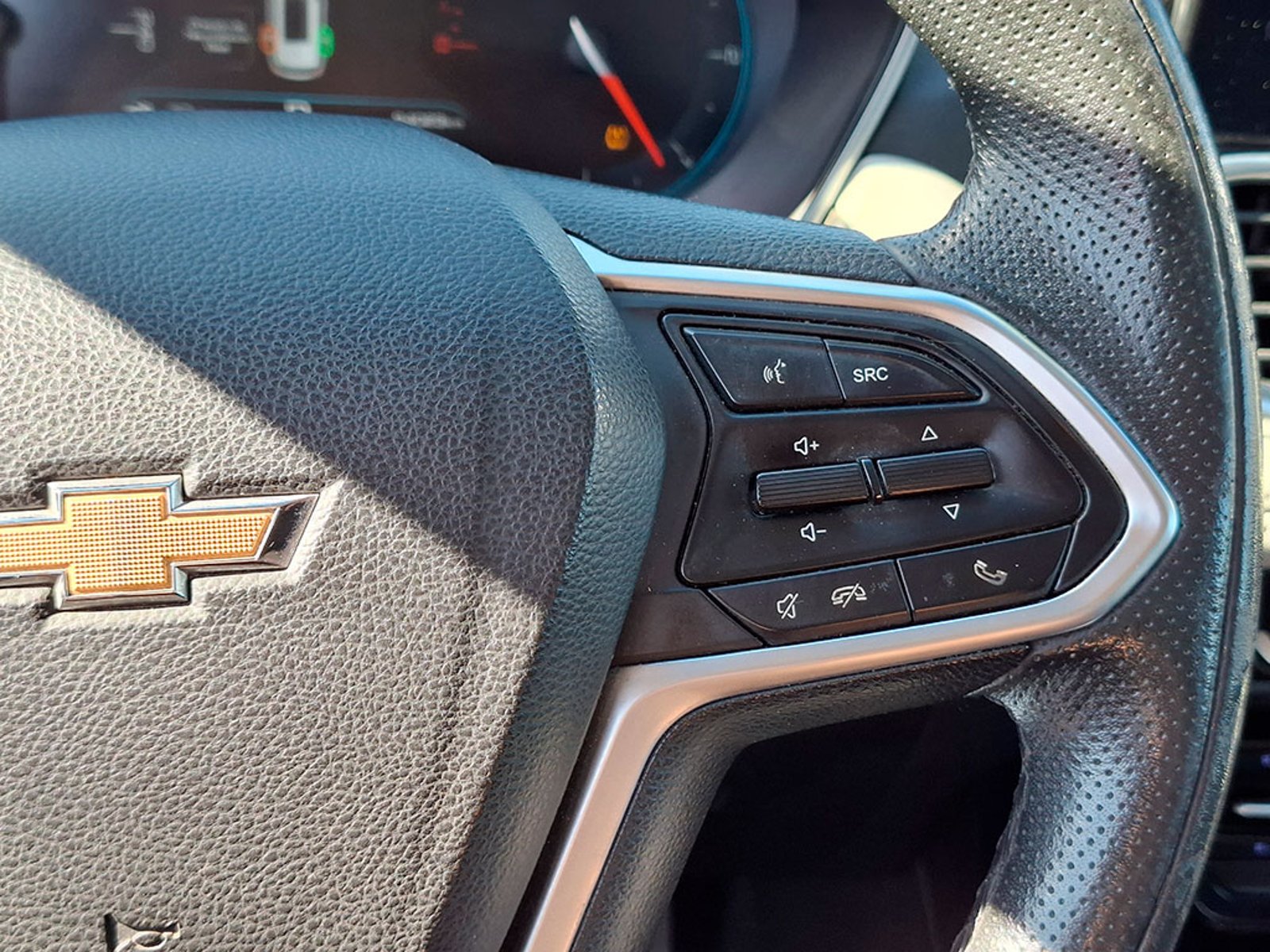 Chevrolet CAPTIVA 1.5T LTZ FWD 2023 - Imagen 14 de 20