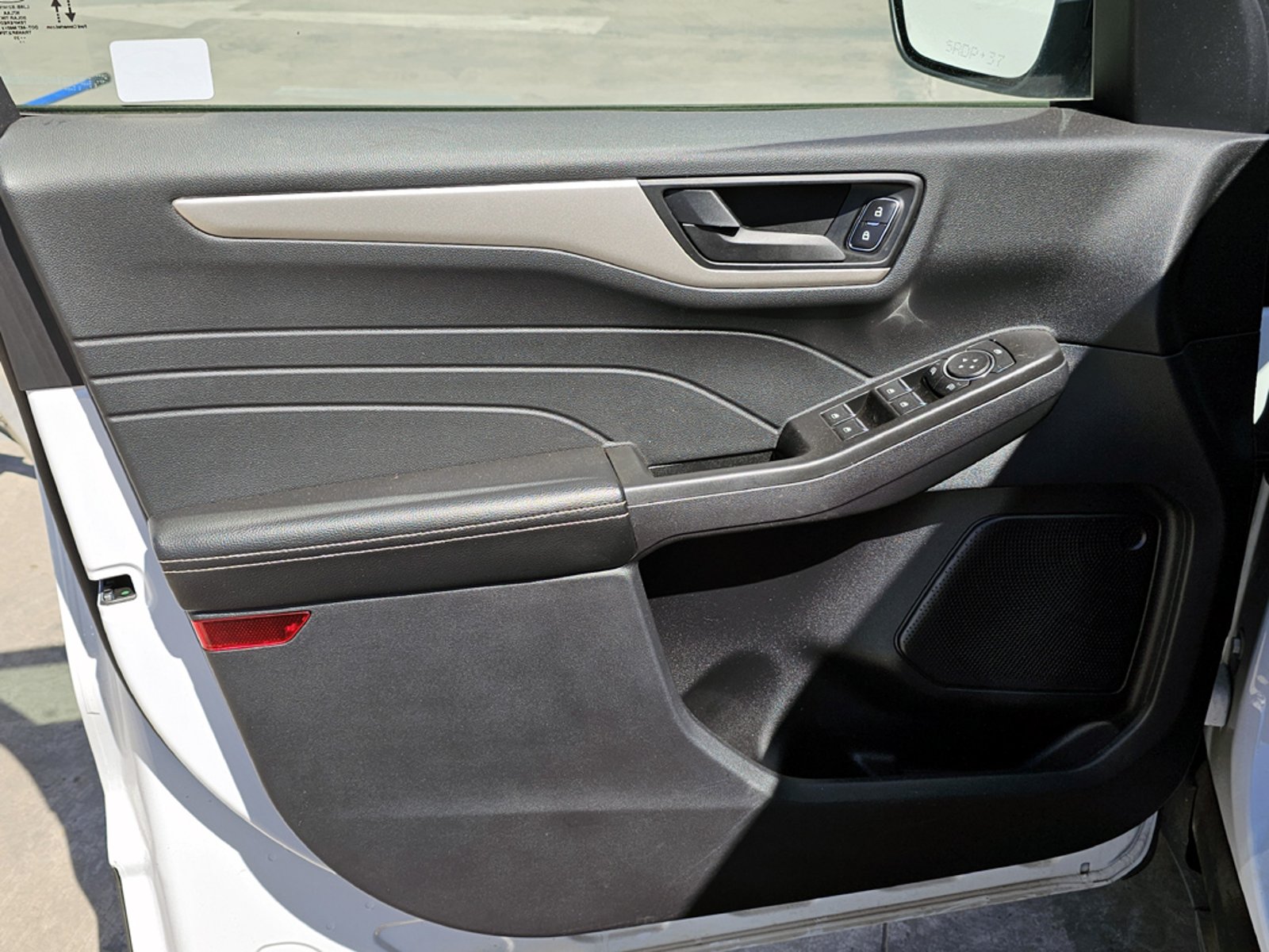 FORD ESCAPE SE 2.5 2023 - Imagen 12 de 20