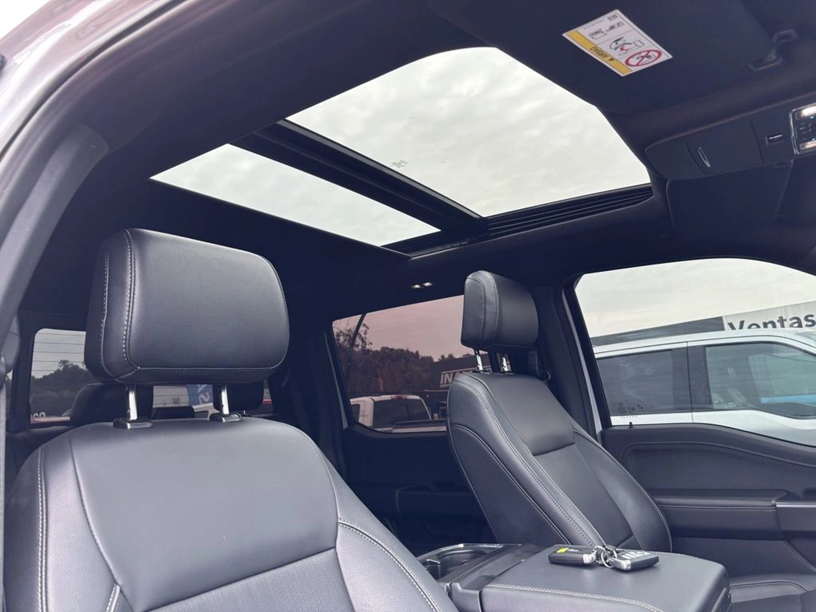 Ford F-150 LARIAT 2026 - Imagen 9 de 20