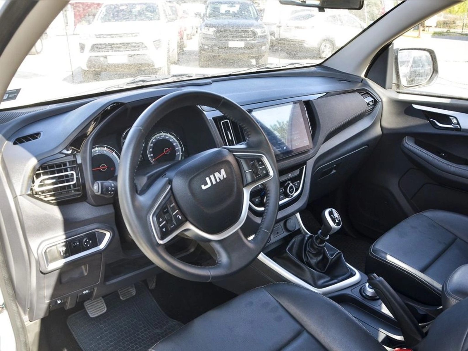 JIM RE-MAX DIESEL MT 4X4 2024 - Imagen 5 de 20