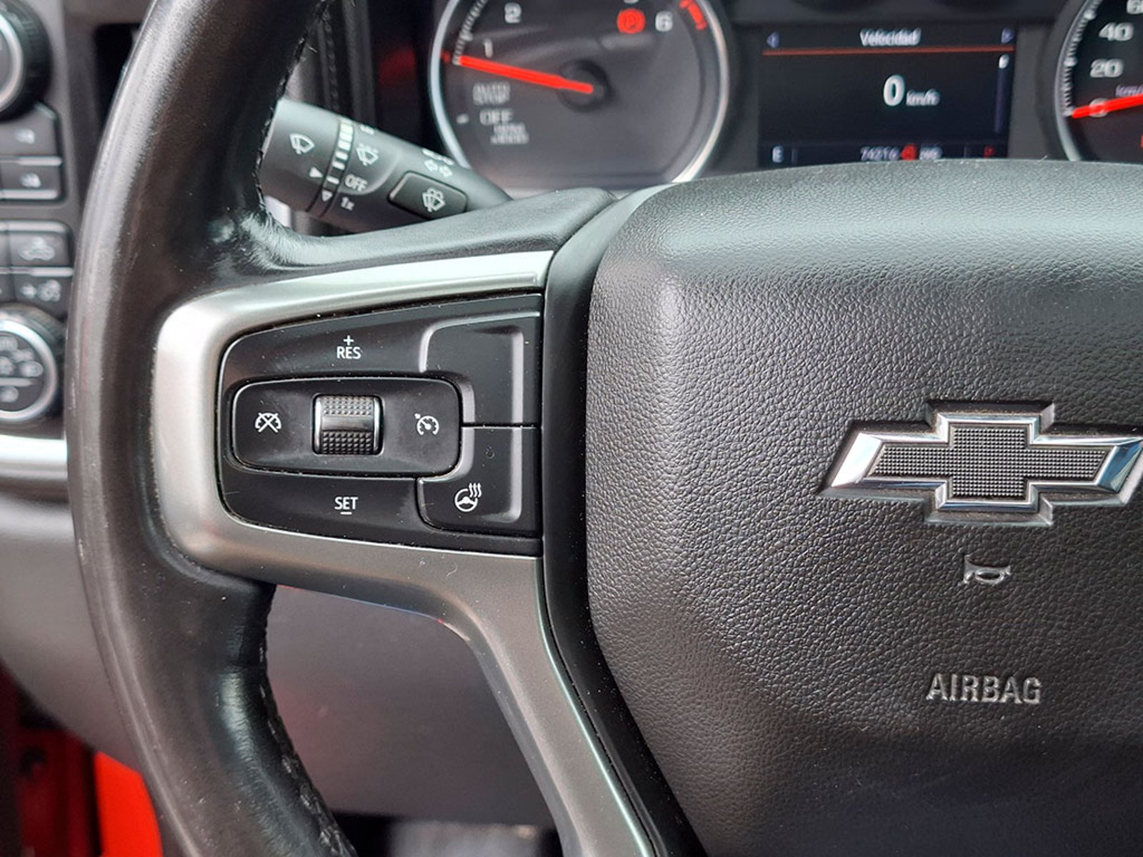 Chevrolet SILVERADO LT TB 5.3 2021 - Imagen 14 de 20