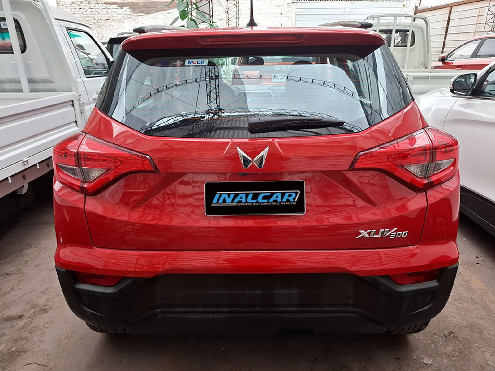 Mahindra XUV 300 . 2026 - Imagen 8 de 17