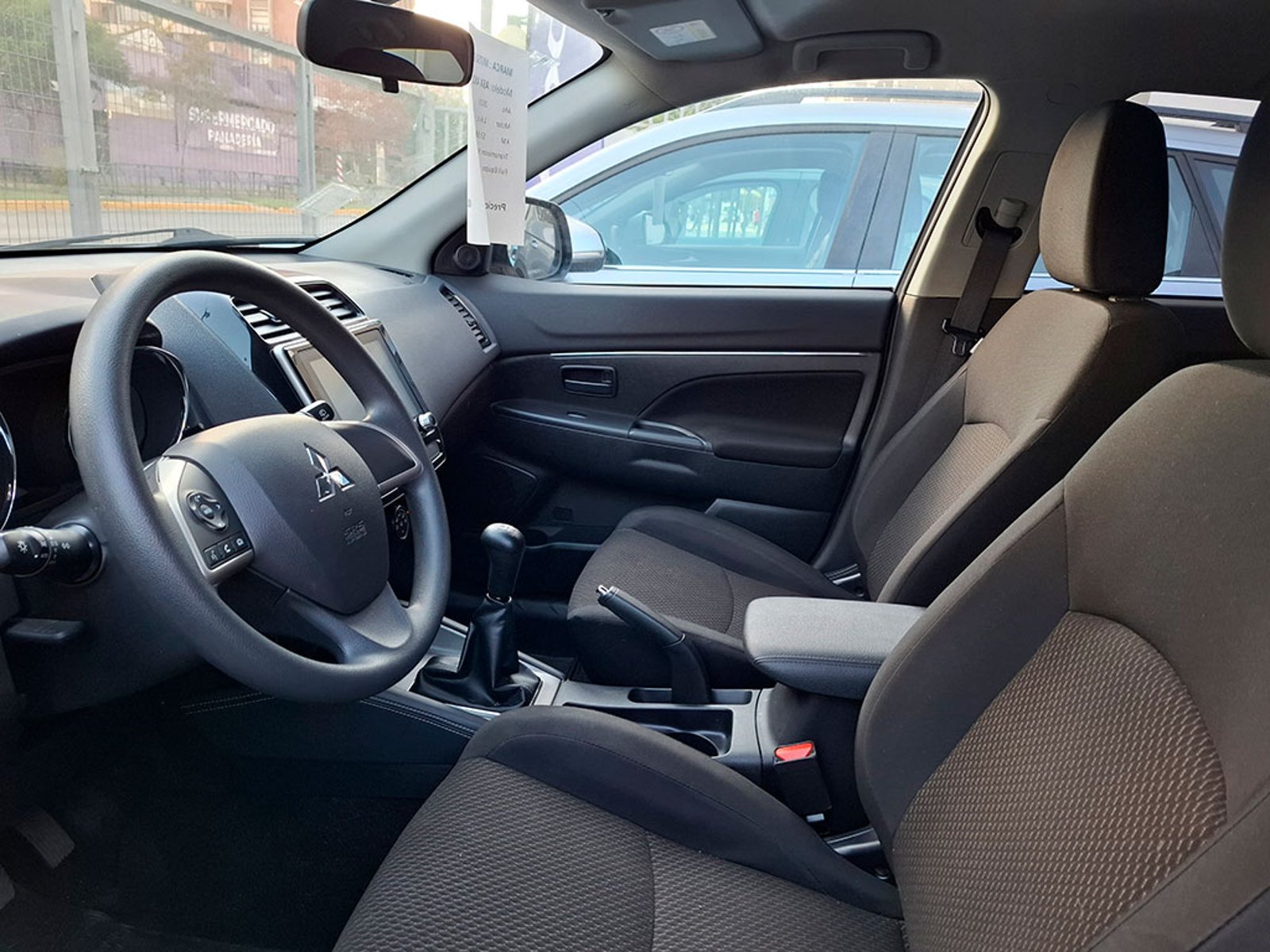 MITSUBISHI ASX 2.0 MT 2023 - Imagen 10 de 20