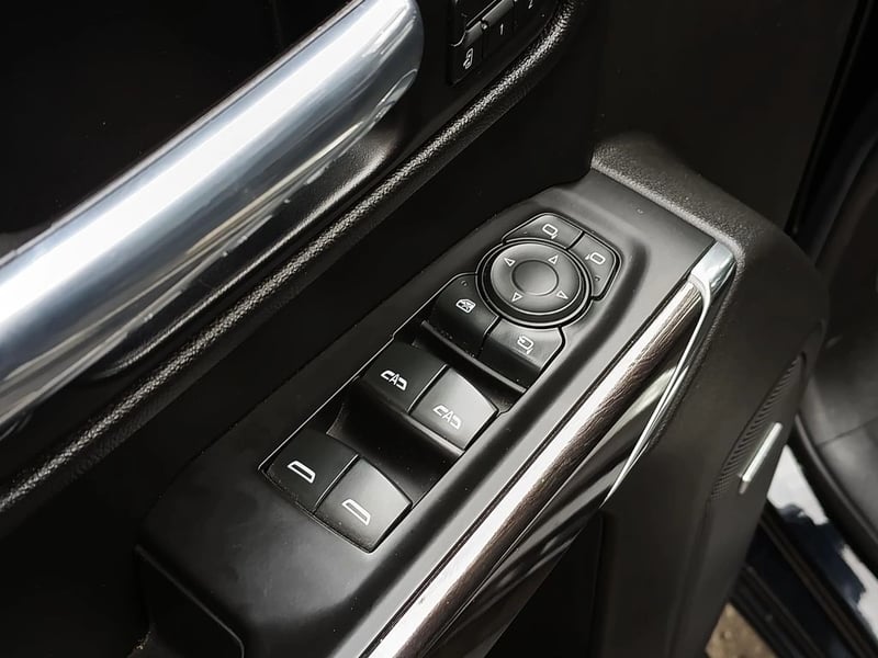 Chevrolet SILVERADO 5.3 2021 - Imagen 12 de 20
