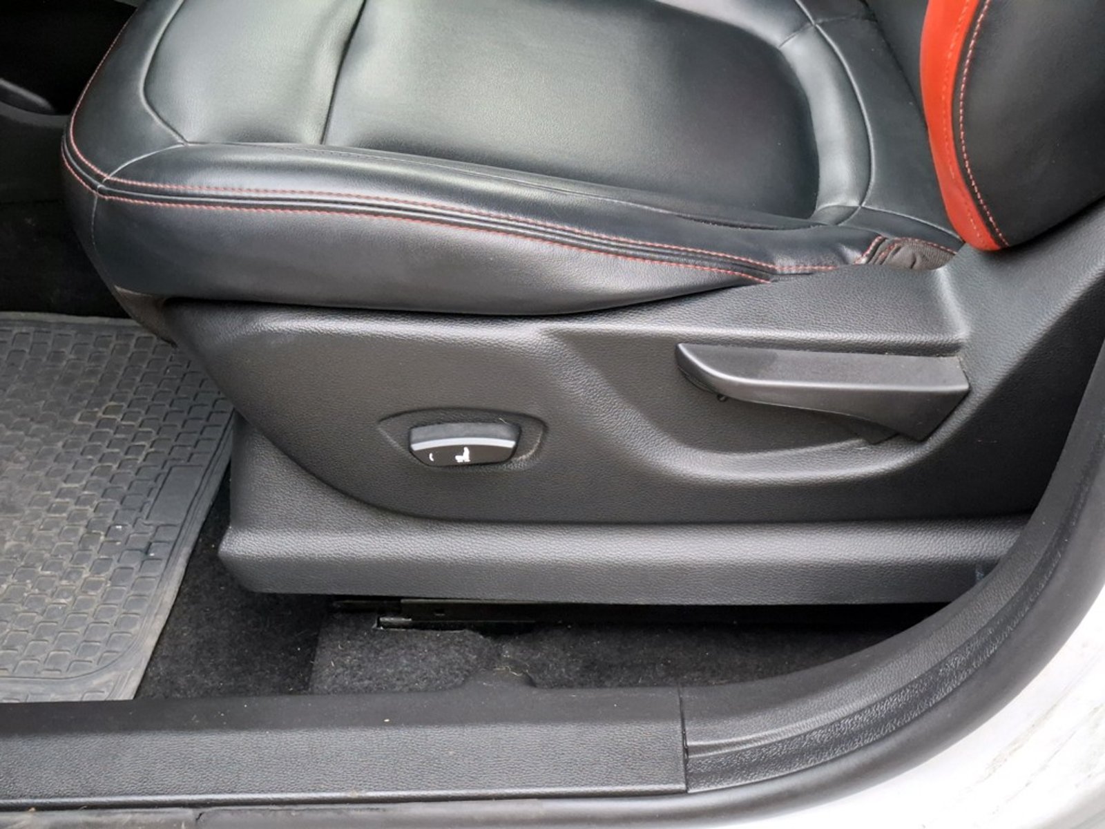 Chevrolet GROOVE Premier 2023 - Imagen 14 de 20