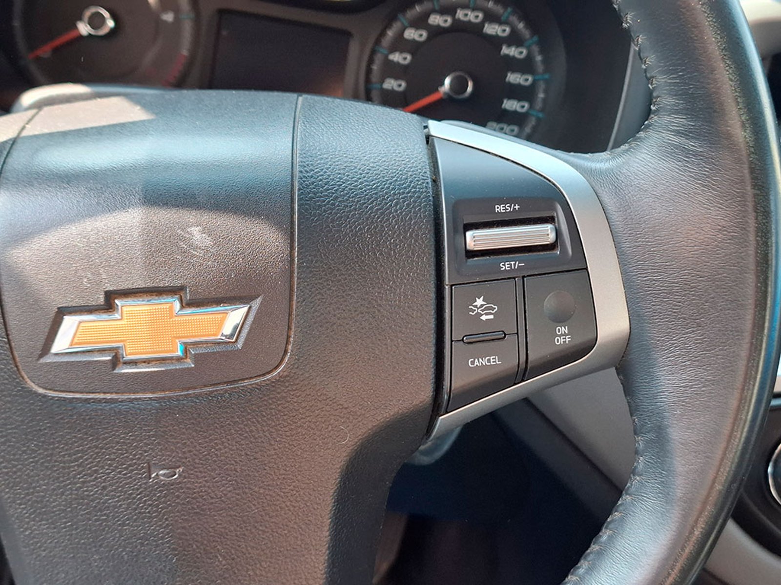 CHEVROLET COLORADO DCAB 4X4 2.8 AT 2023 - Imagen 14 de 20