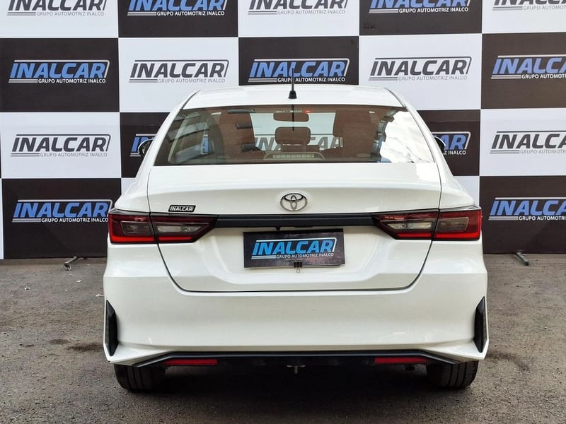 Toyota YARIS 1.5 2024 - Imagen 8 de 20