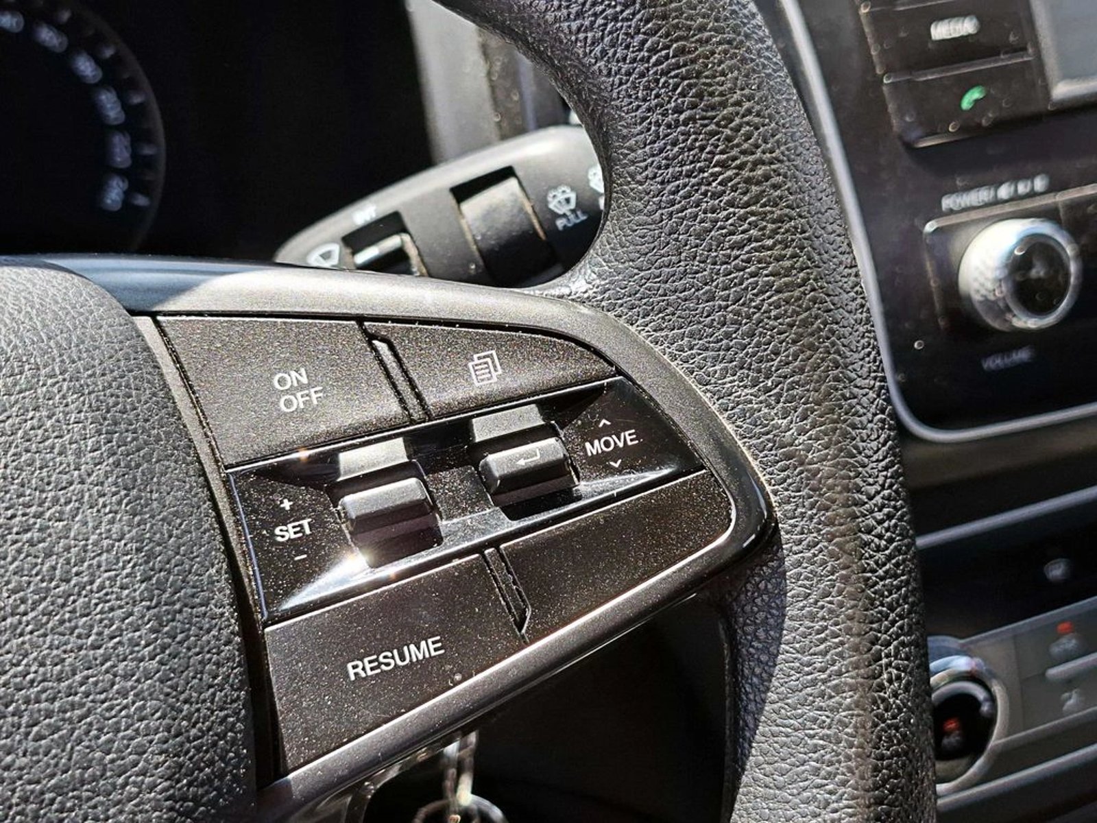 SSANGYONG GRAND MUSSO 2.2 GRAND 4WD MT 2021 - Imagen 12 de 15