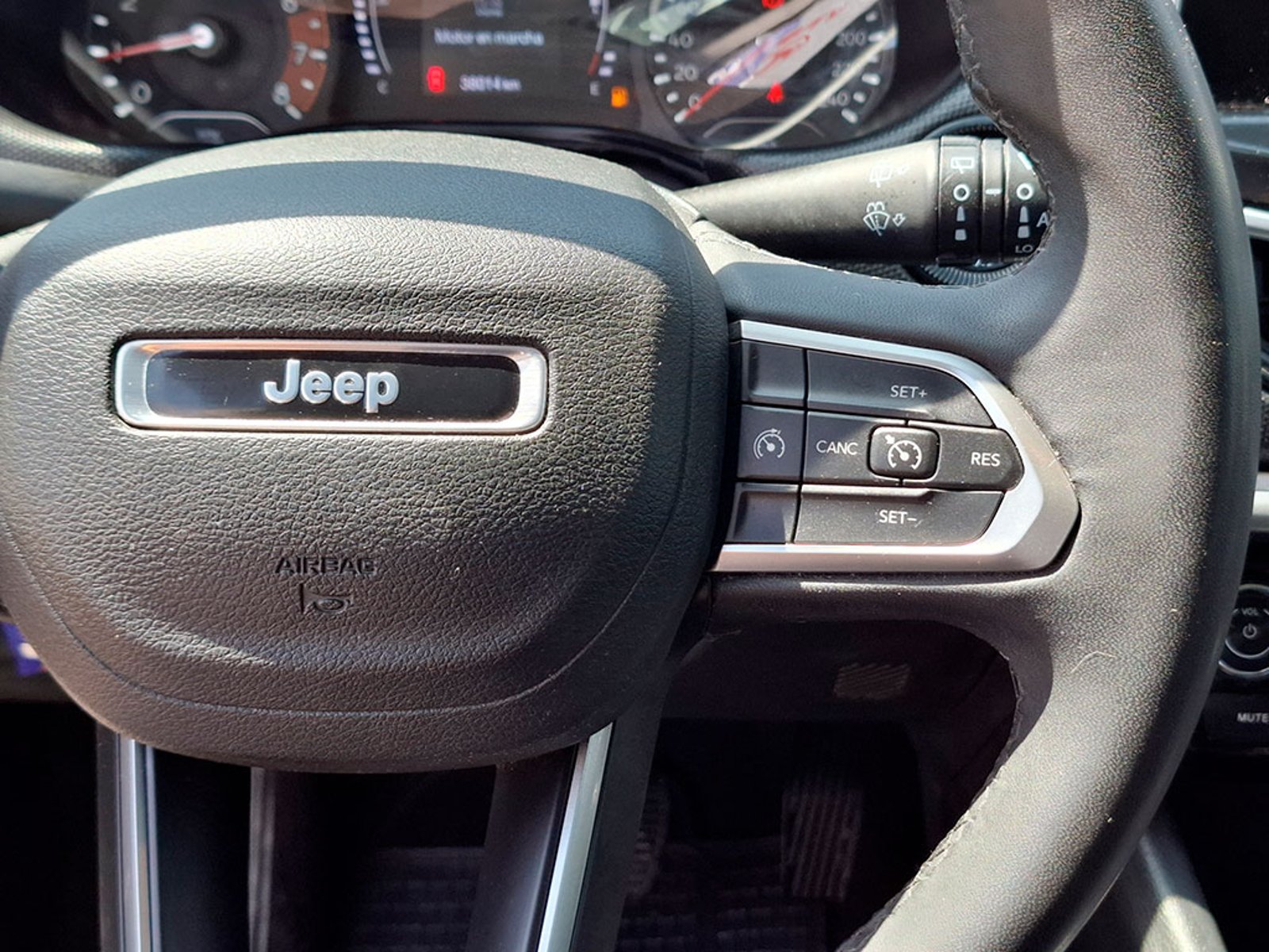 JEEP COMPASS SPORT 1.3 AUT 2023 - Imagen 16 de 20
