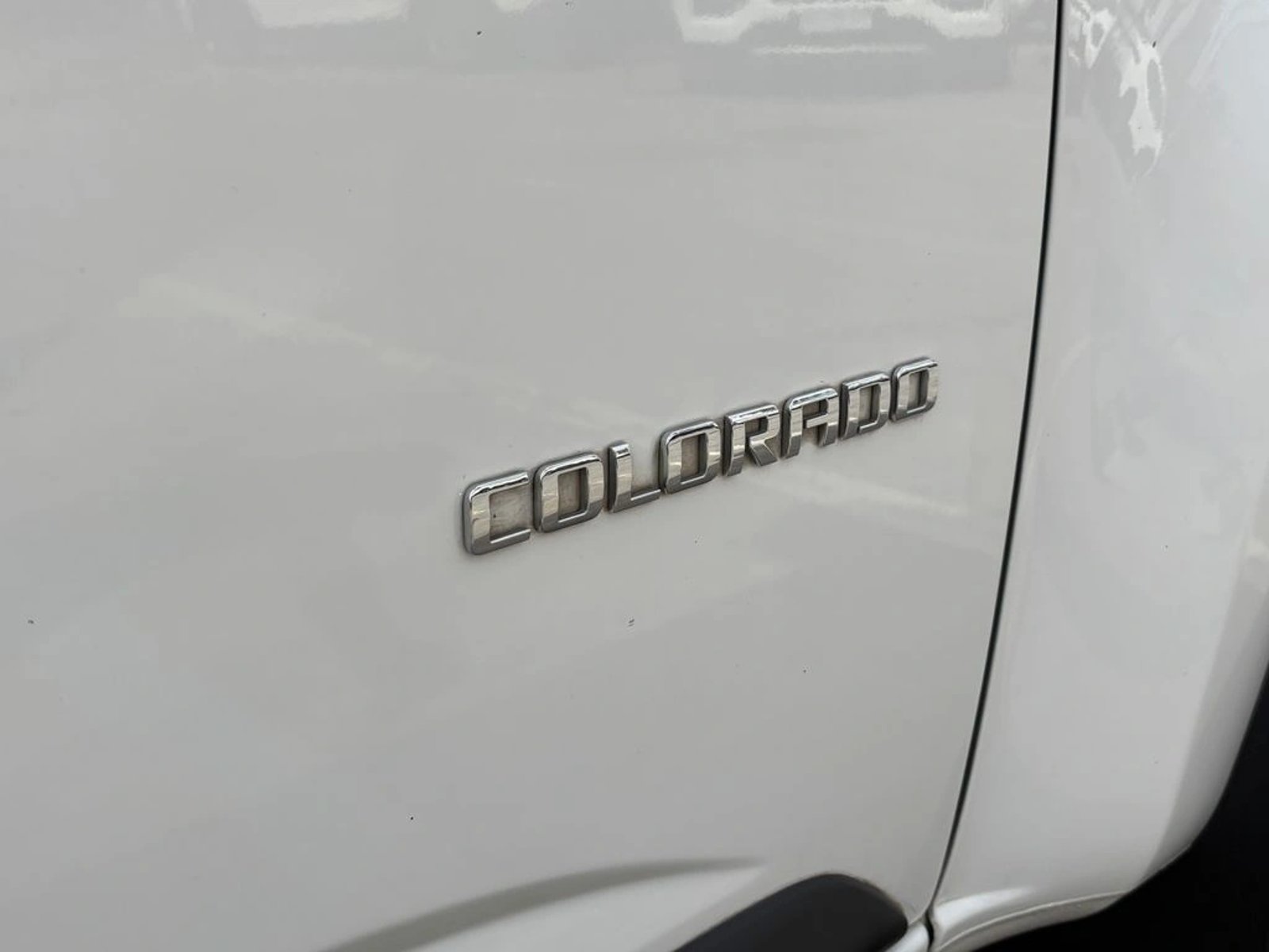 CHEVROLET COLORADO 2.8 CTDI 4X2 LS MT 4P 2022 - Imagen 6 de 20