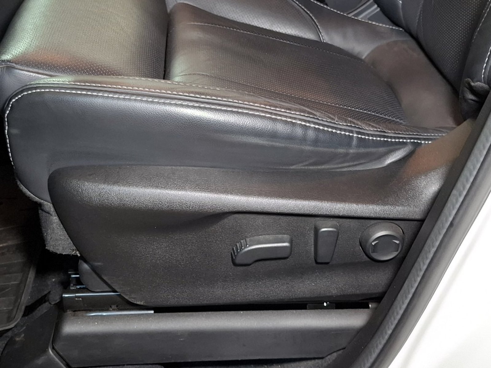 Subaru EVOLTIS TOURING 4X4 2.4 2023 - Imagen 15 de 20